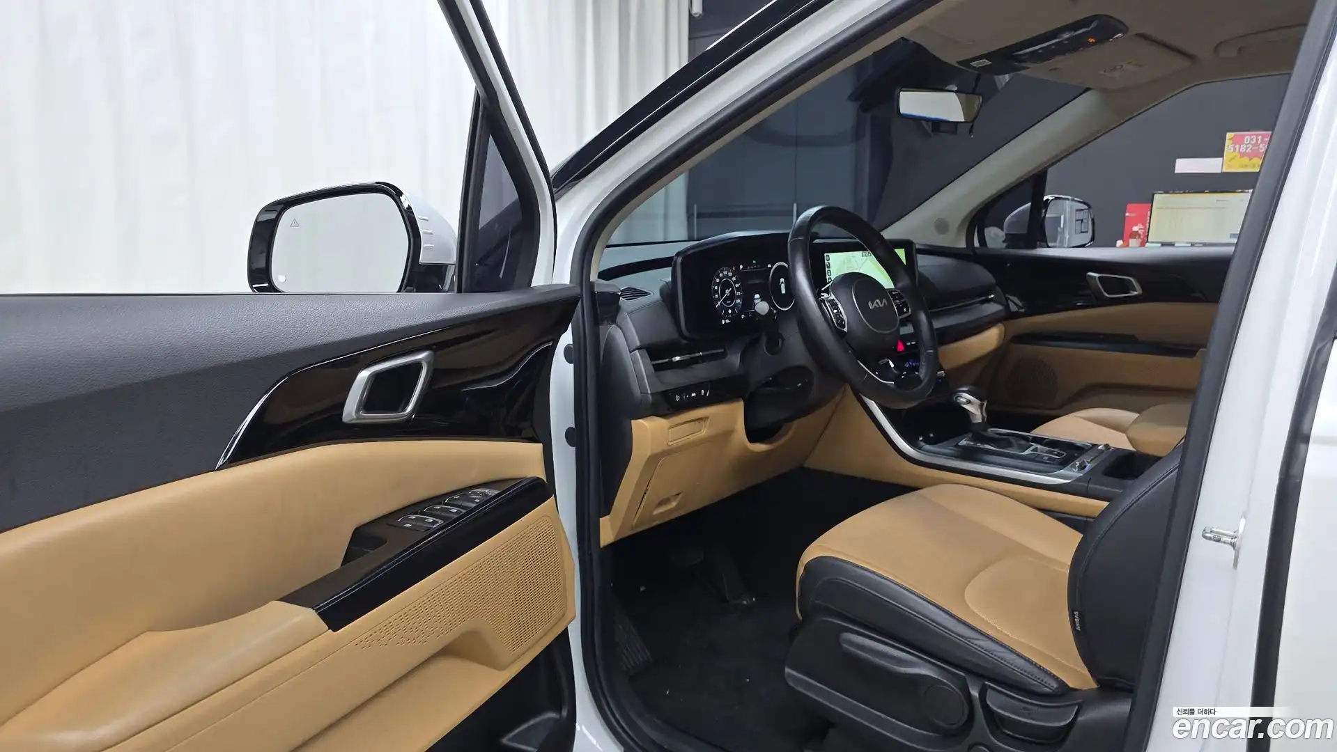 Canival Kia 2022.11-INNER-010