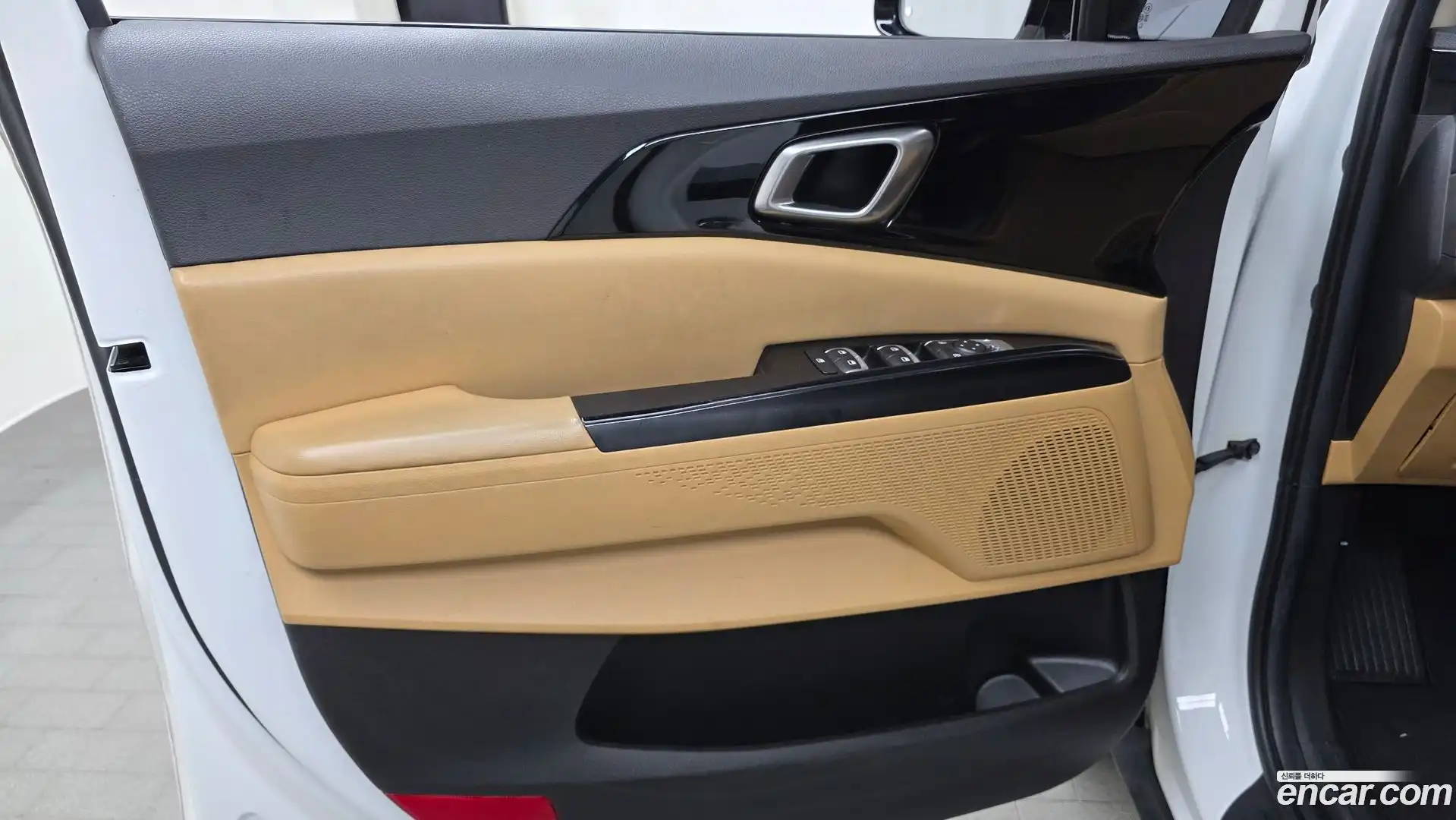 Canival Kia 2022.11-INNER-035