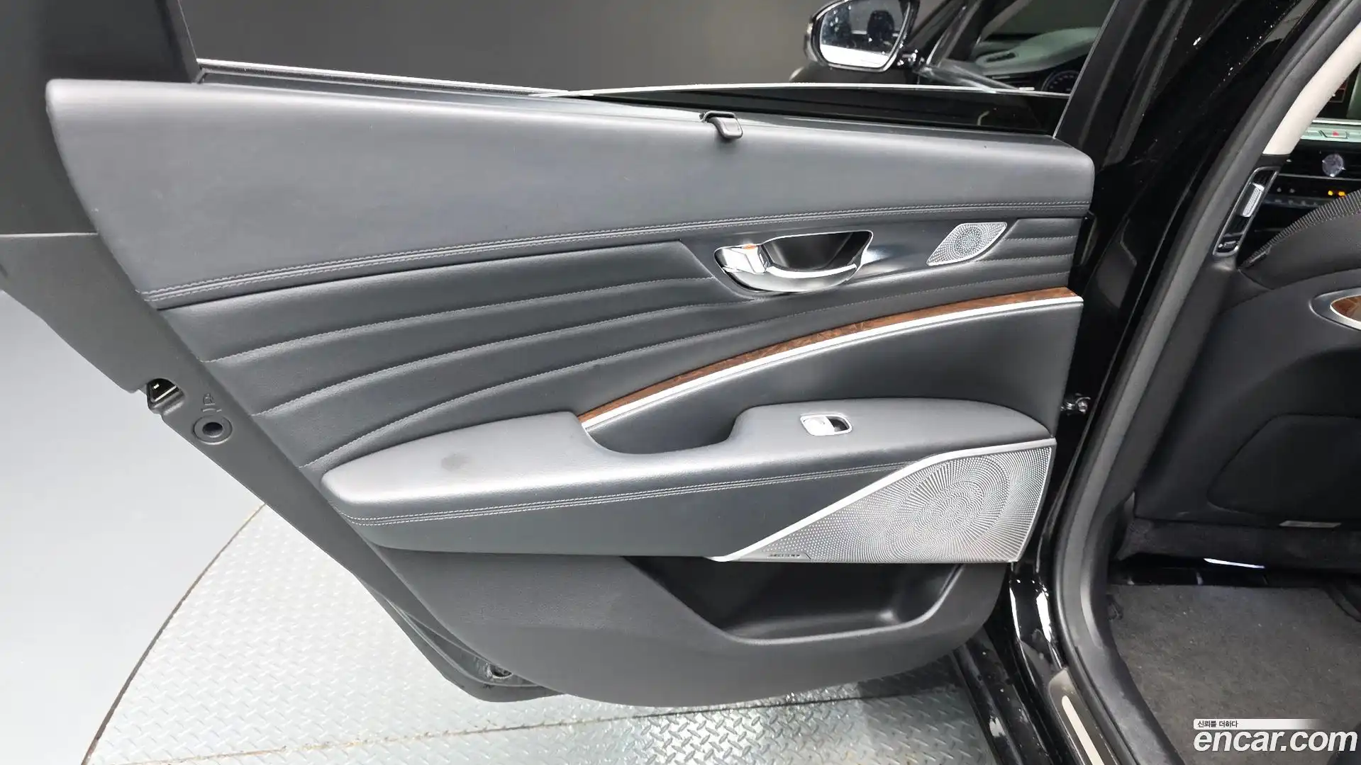 K9 Kia 2018.8-INNER-035