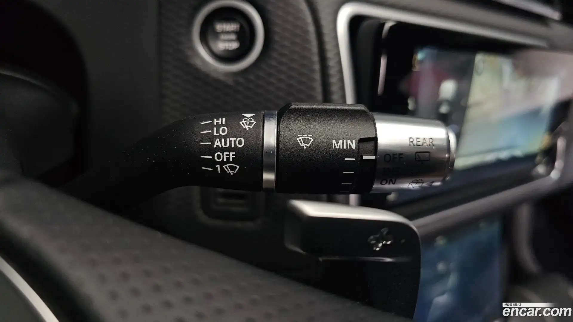 Range Rover Velar Land Rover 2022.1-OPTION-046