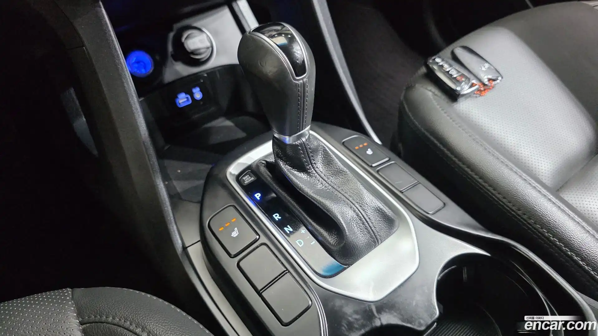 Santafe Hyundai 2016.8-INNER-009