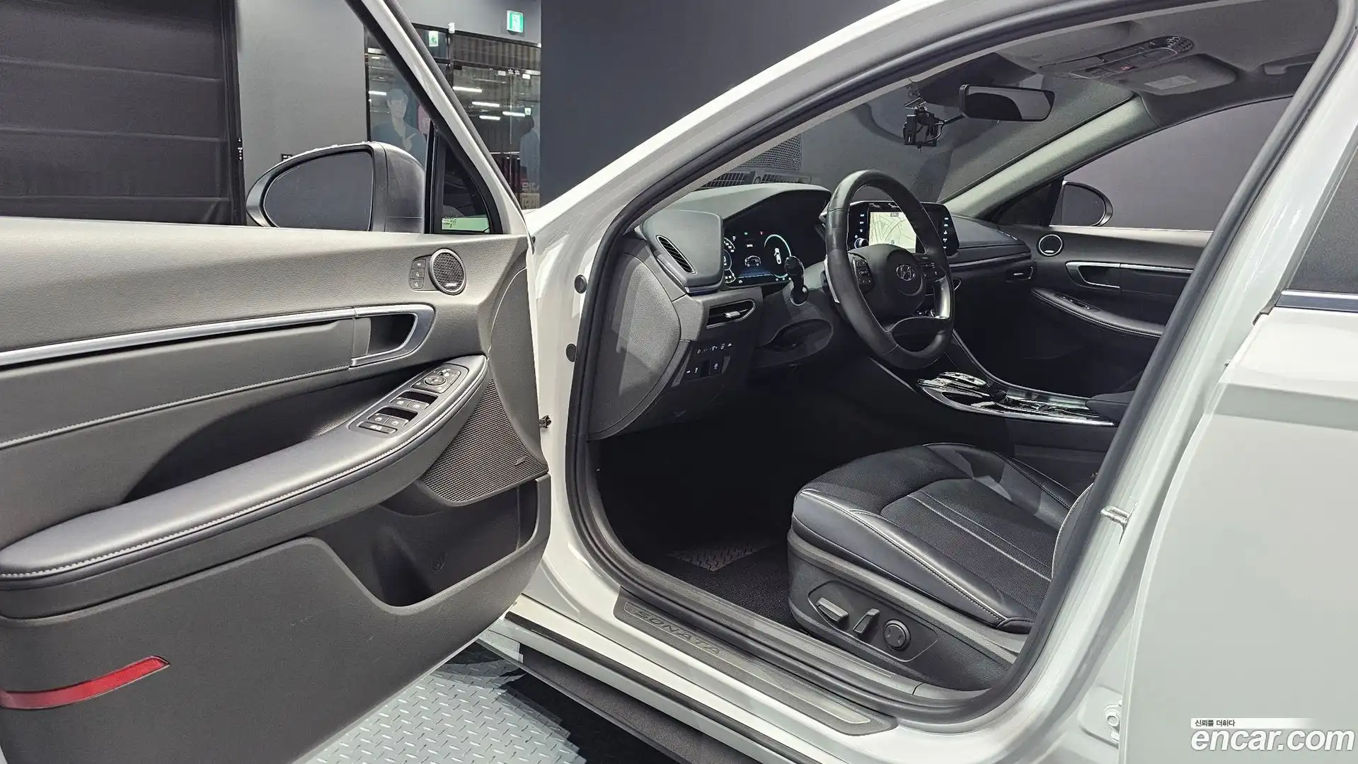 Sonata Hyundai 2020.5-INNER-010