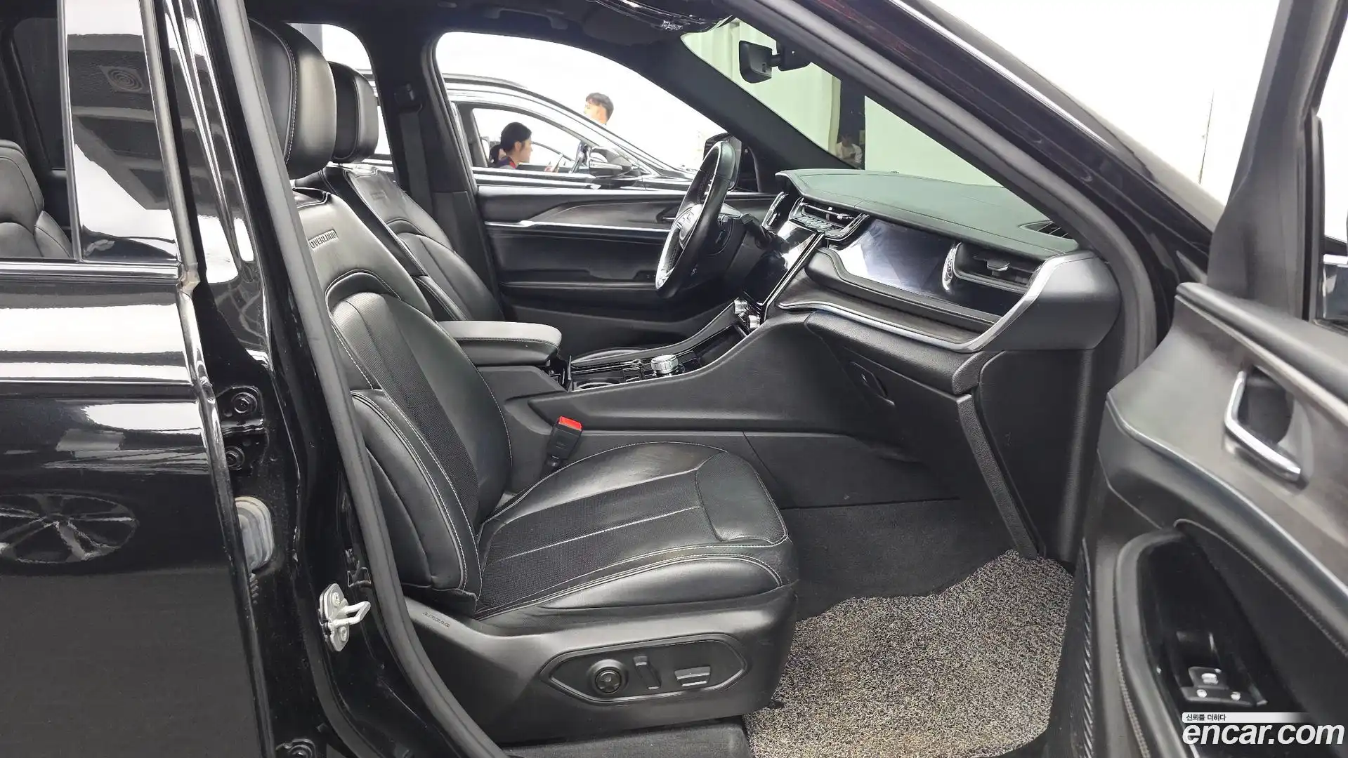Cherokee Jeep 2022.8-OPTION-015