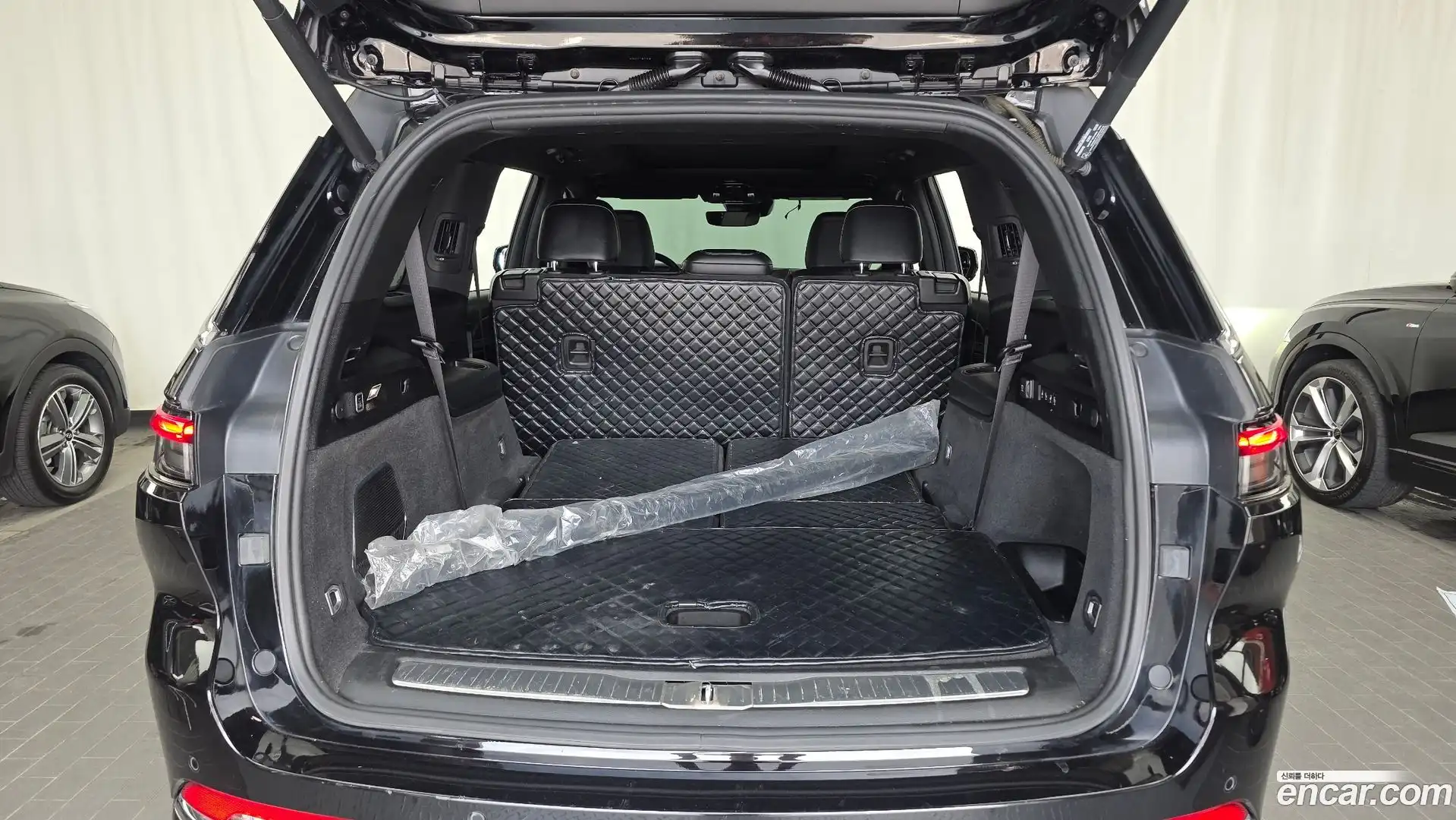 Cherokee Jeep 2022.8-OPTION-024