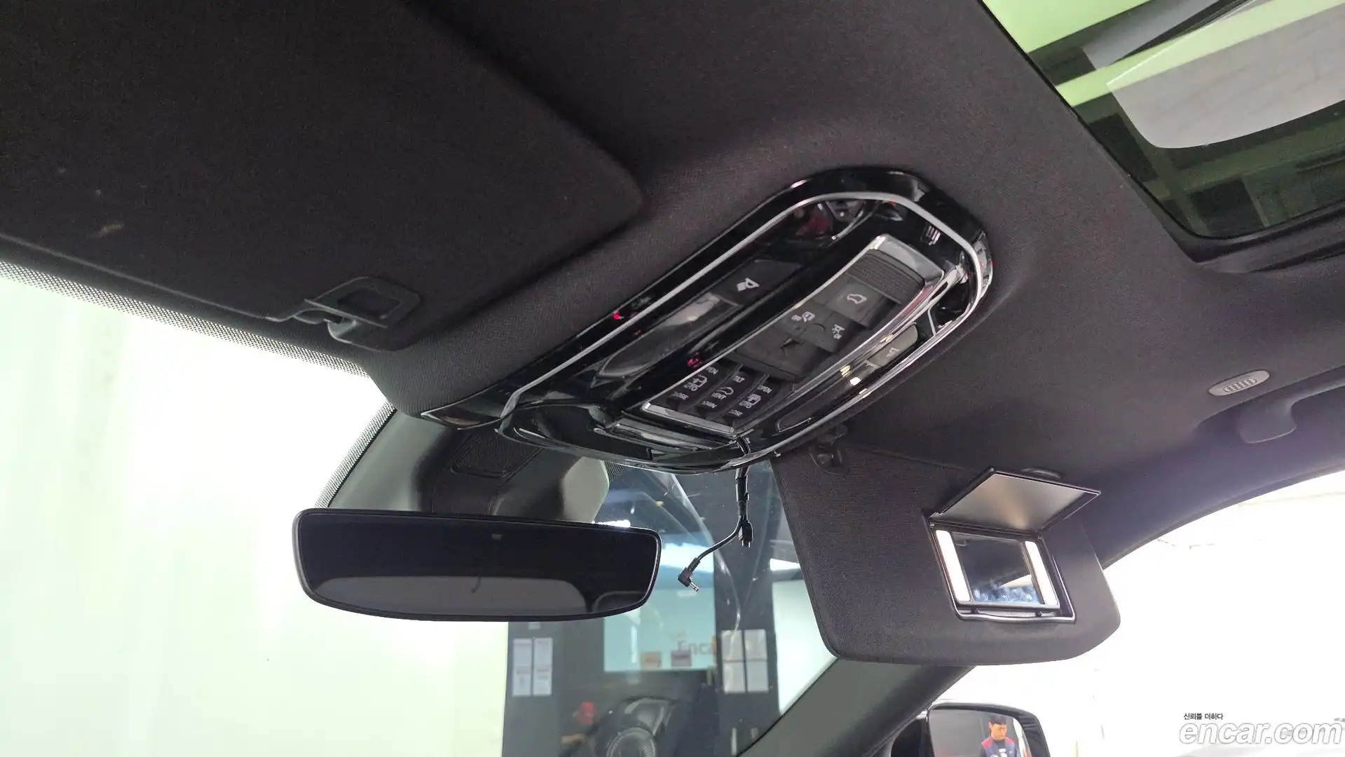 Cherokee Jeep 2022.8-OPTION-040