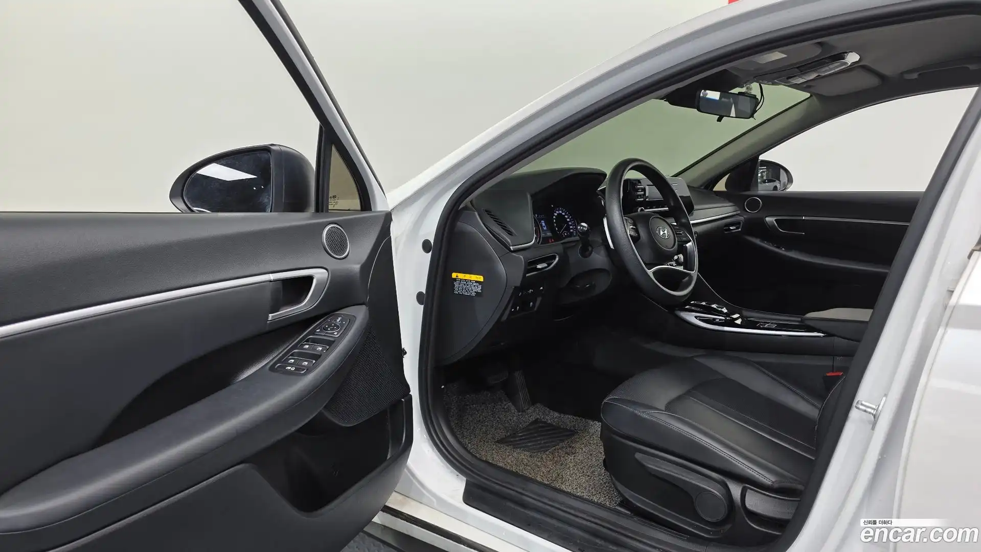 Sonata Hyundai 2019.3-INNER-010