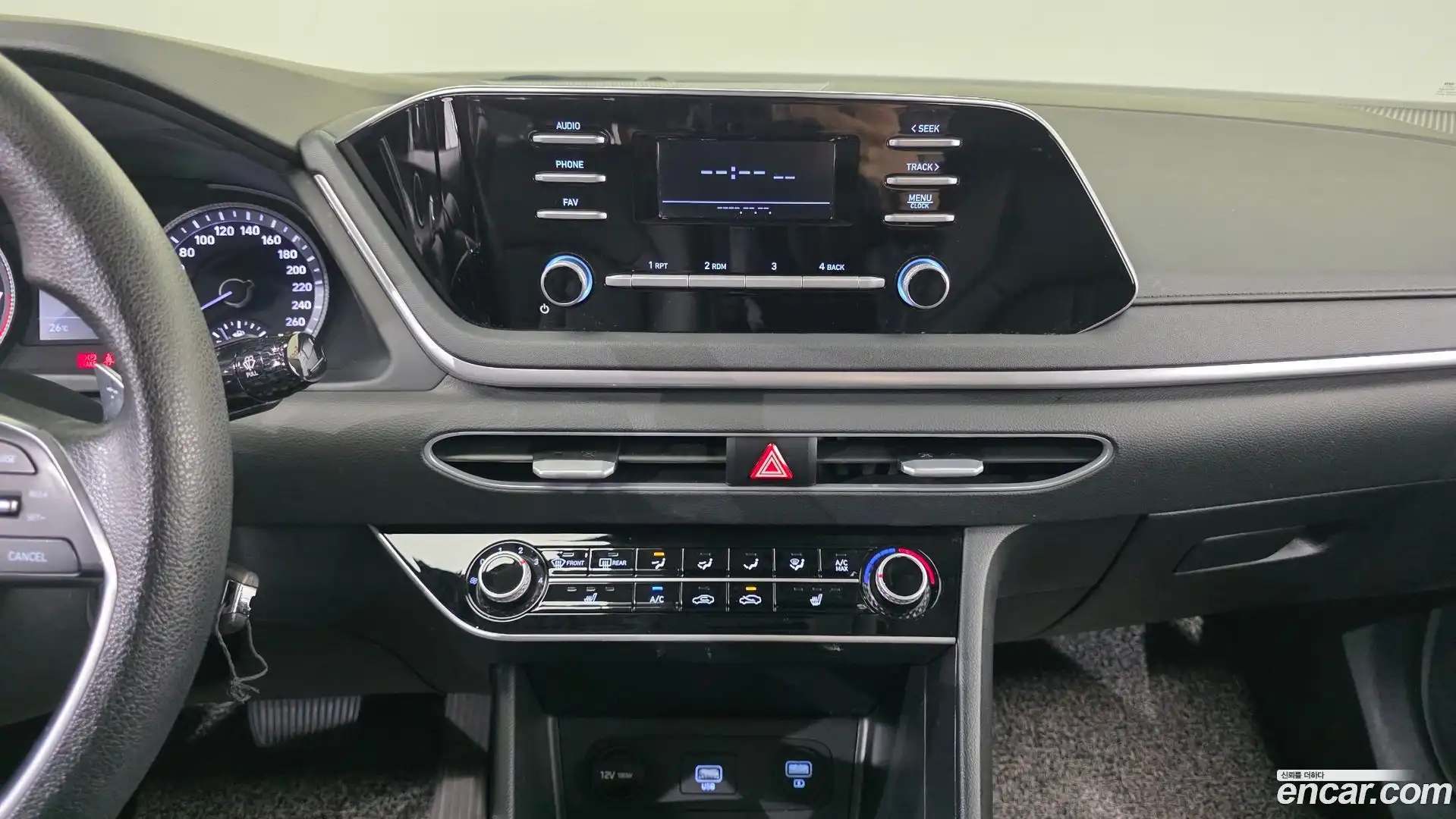 Sonata Hyundai 2019.3-OPTION-017