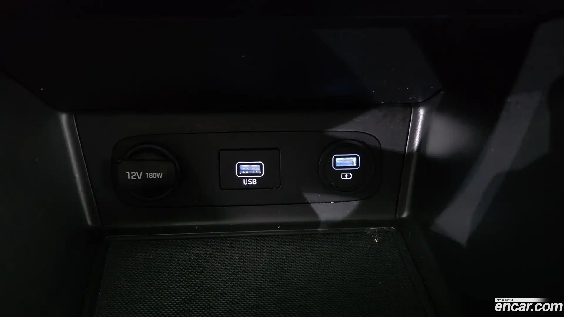 Sonata Hyundai 2019.3-OPTION-043