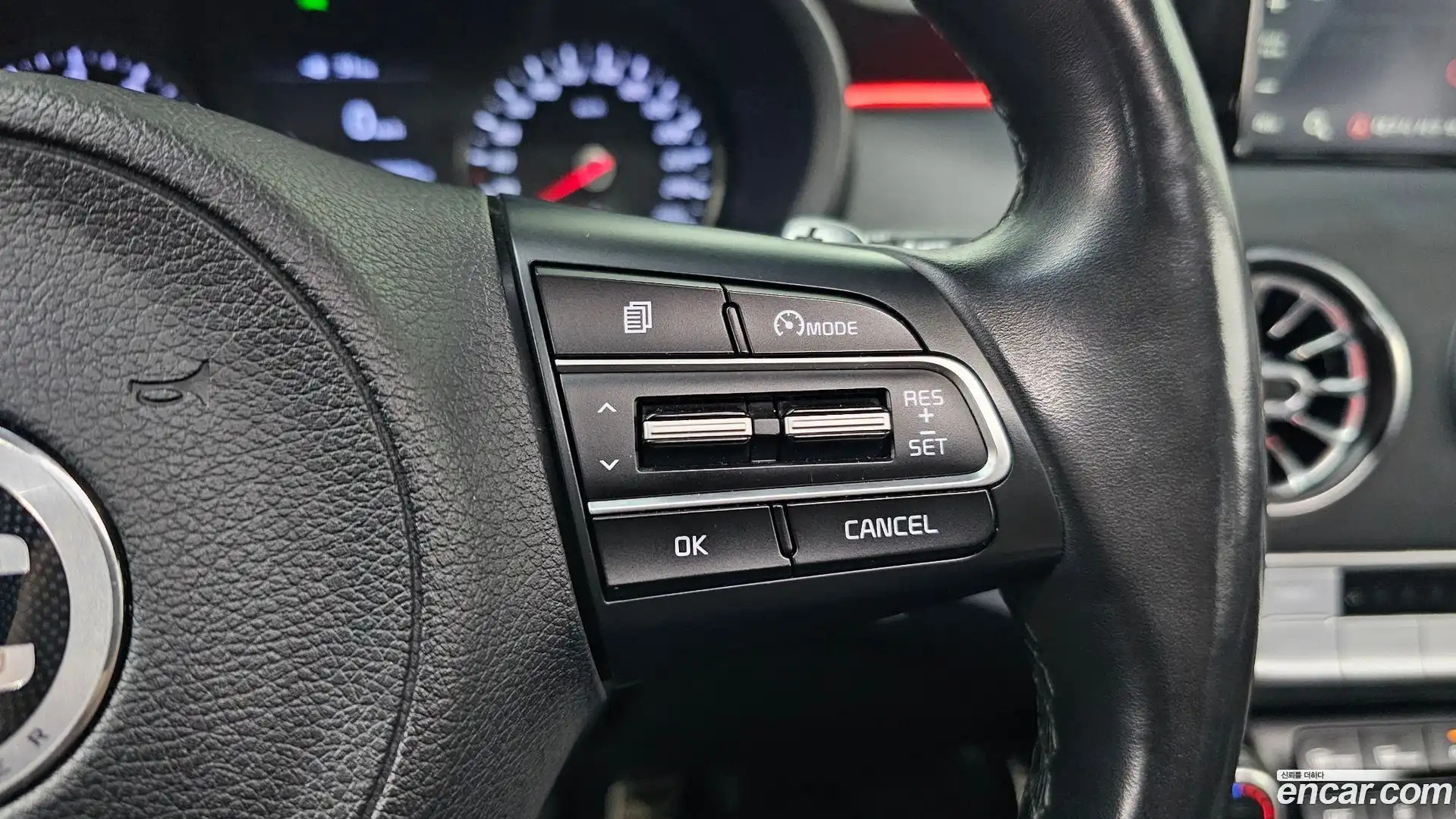 Stinger Kia 2018.3-OPTION-019