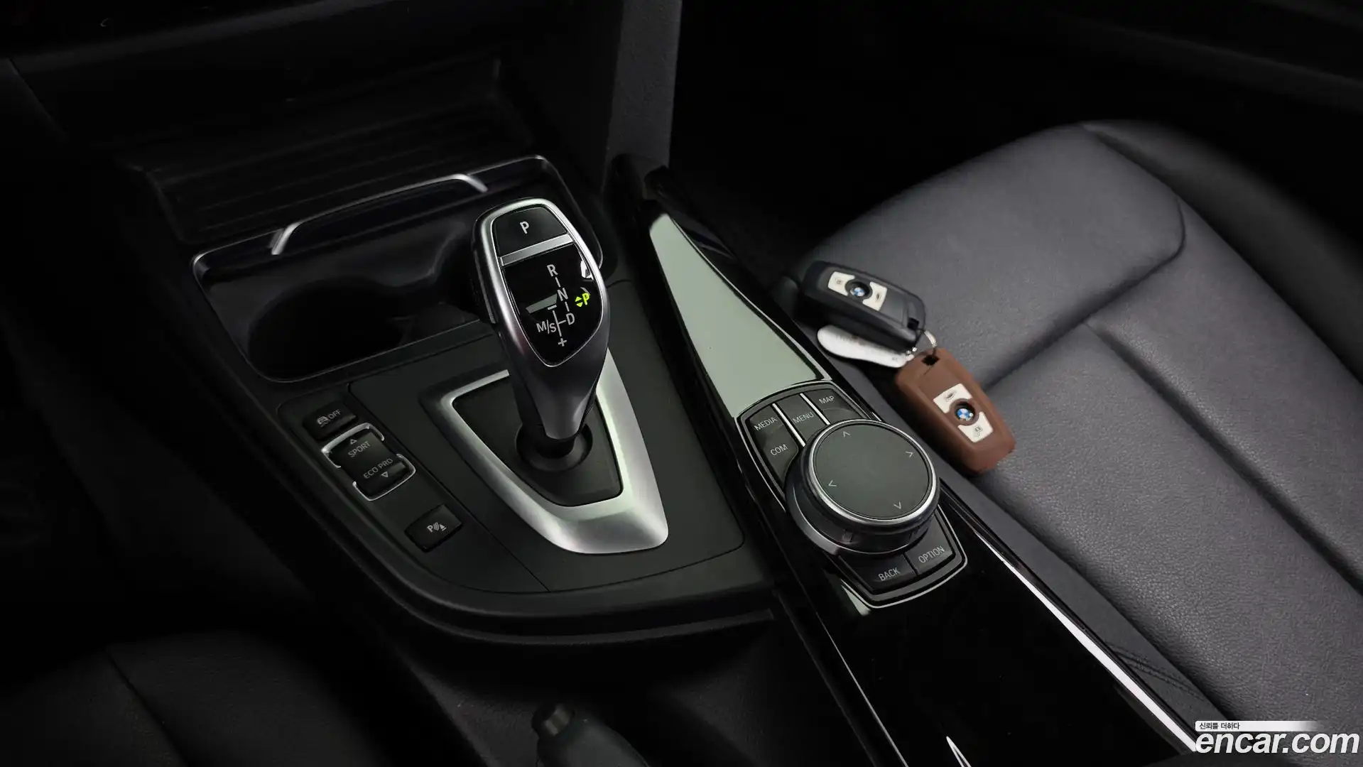Gran Turismo BMW 2019.9-INNER-009