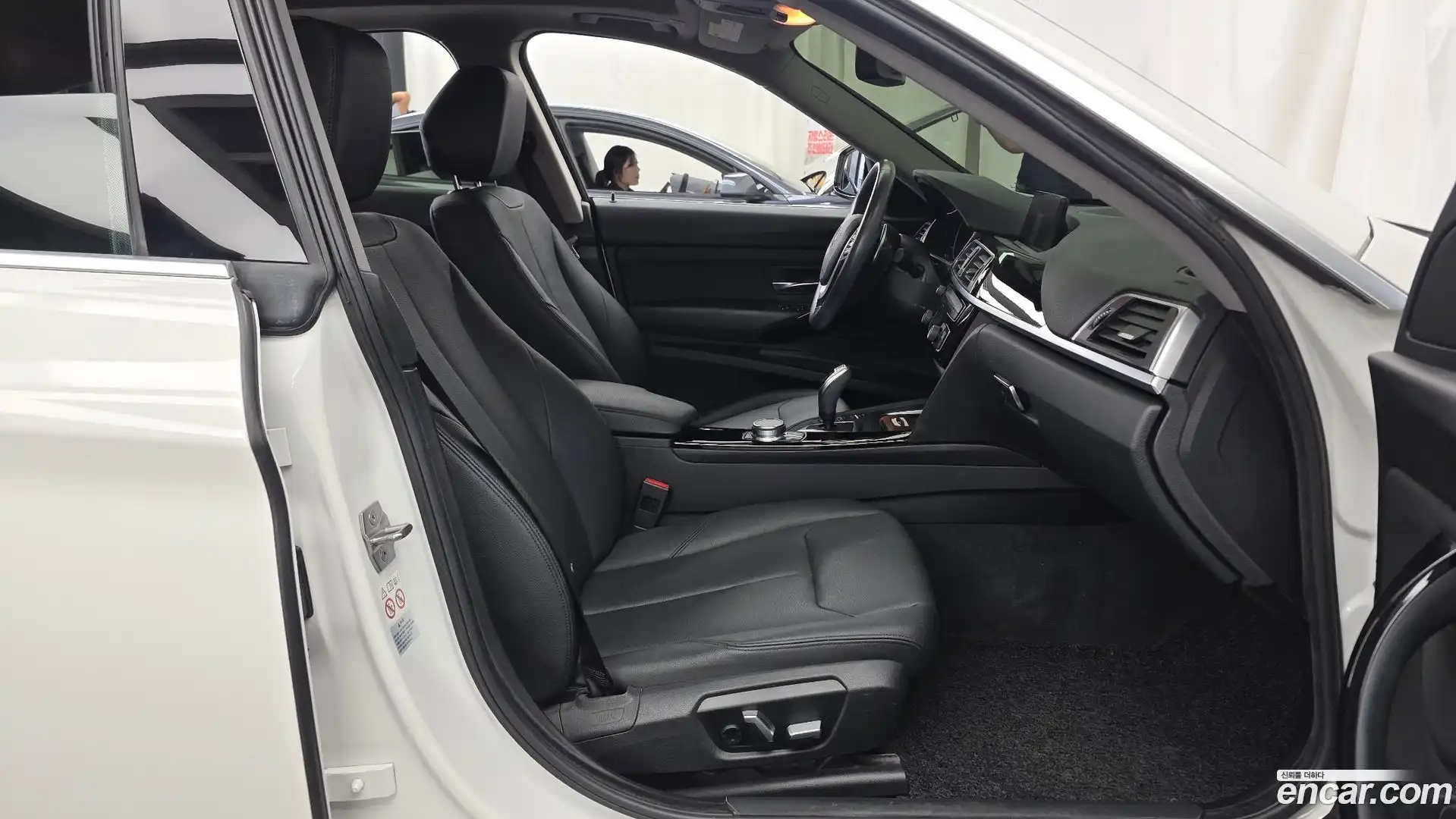 Gran Turismo BMW 2019.9-OPTION-015