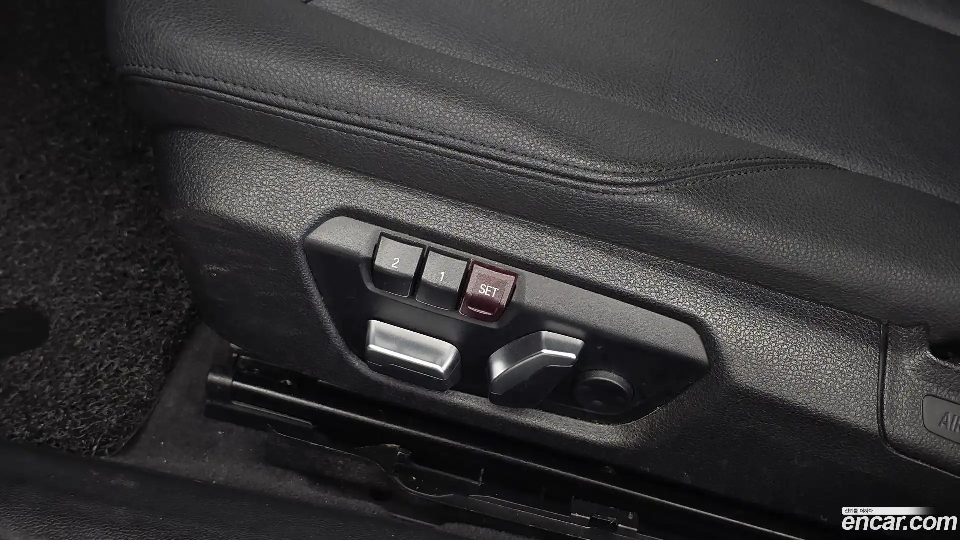 Gran Turismo BMW 2019.9-OPTION-022
