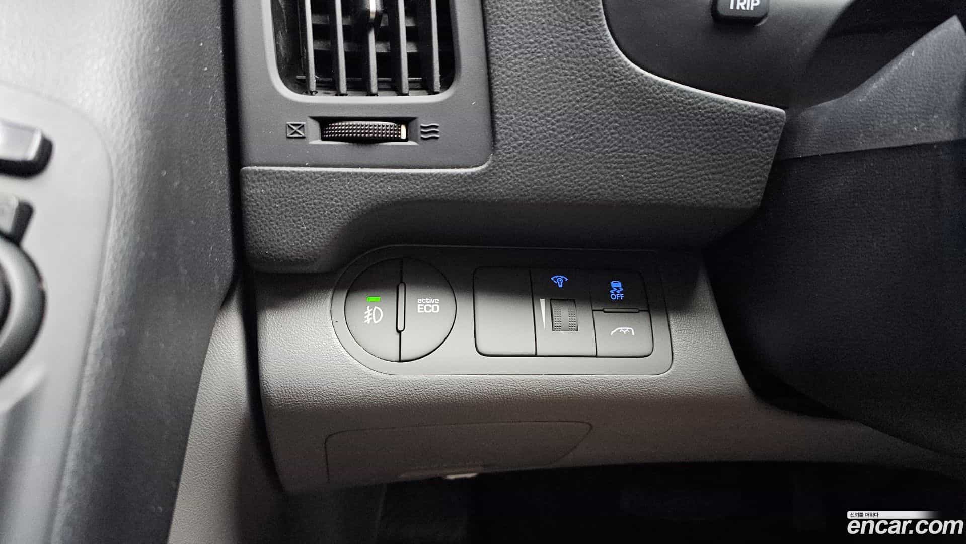 Starex Hyundai 2017.1-OPTION-021