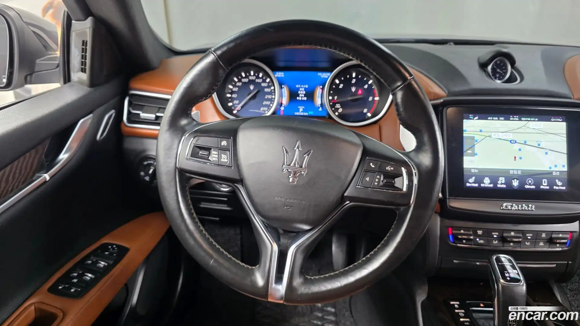 Ghibli Maserati 2019.8-OPTION-017