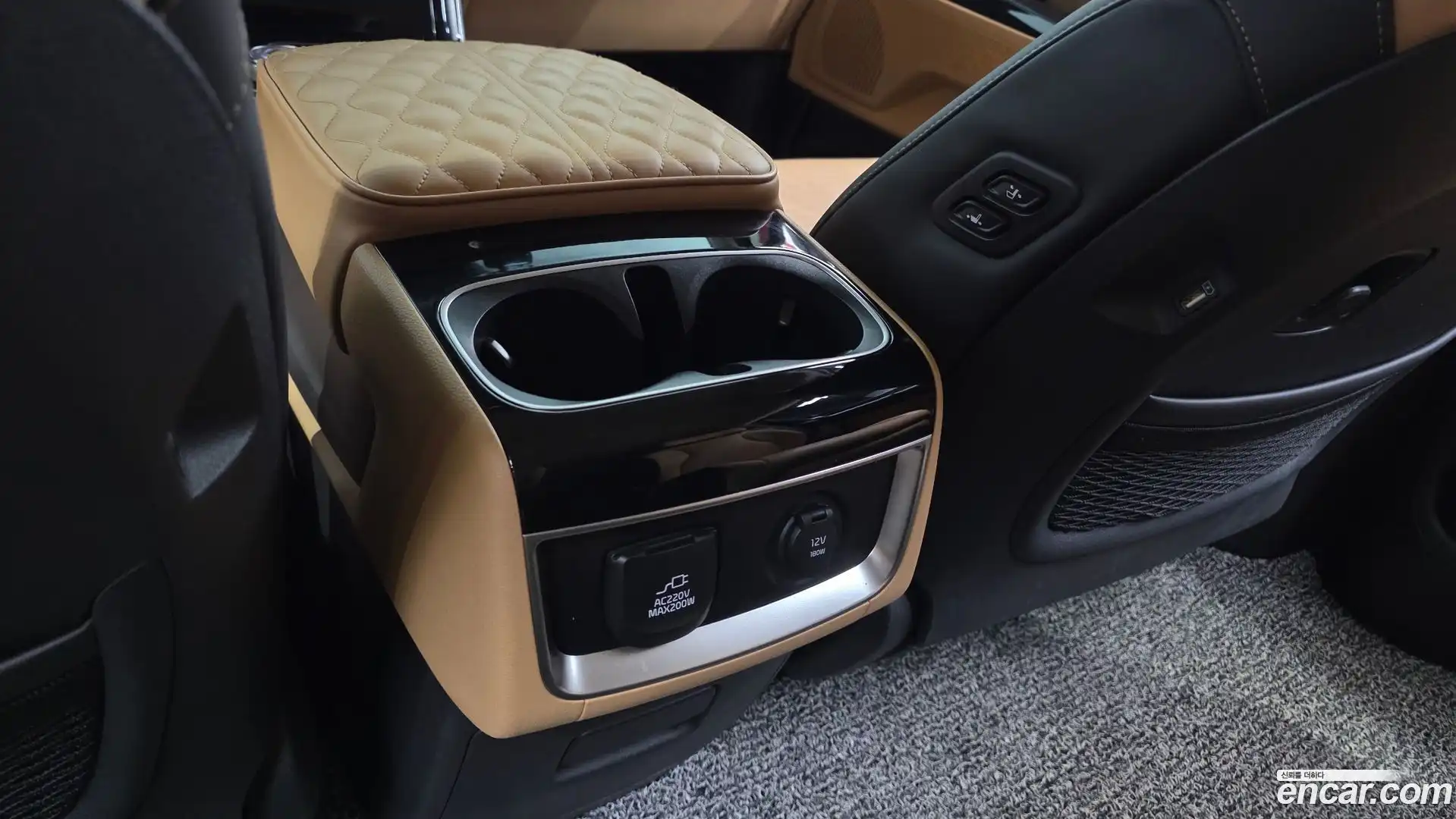 Canival Kia 2021.5-OPTION-021