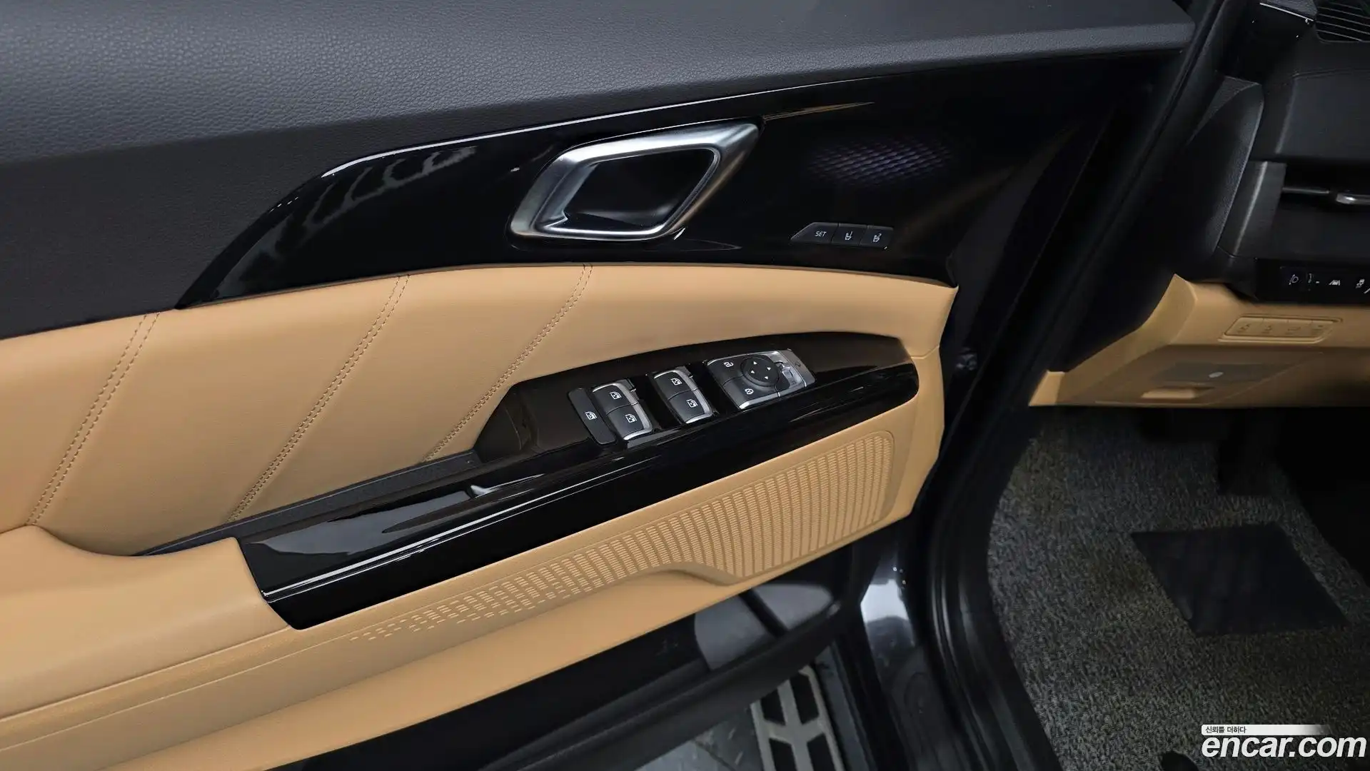 Canival Kia 2021.5-OPTION-042