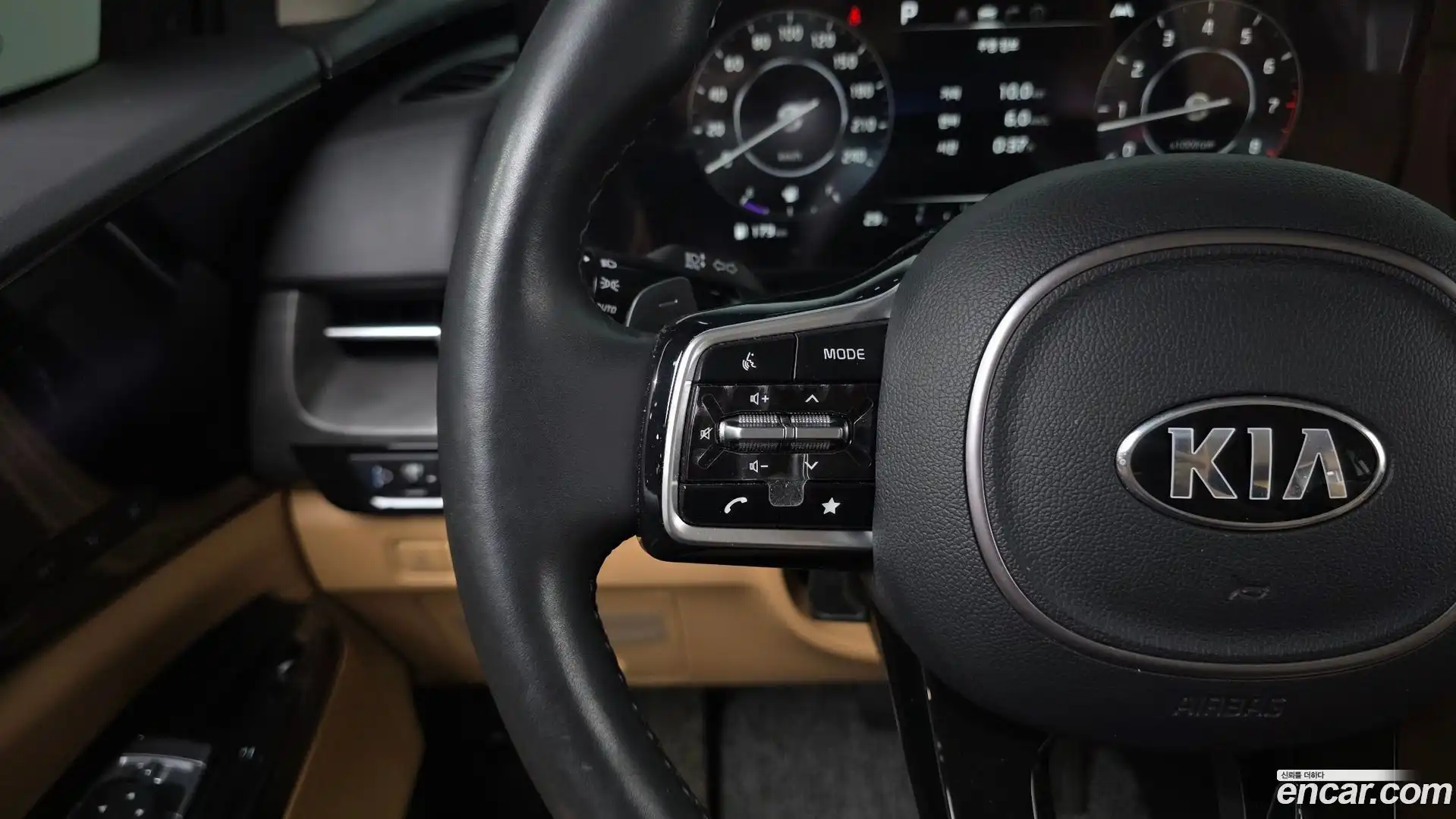 Canival Kia 2021.5-OPTION-050