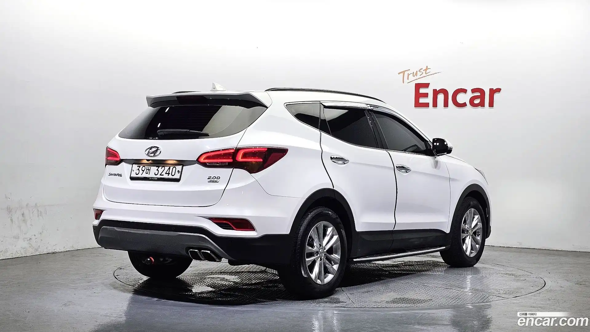 Santafe Hyundai 2017.6-OUTER-002