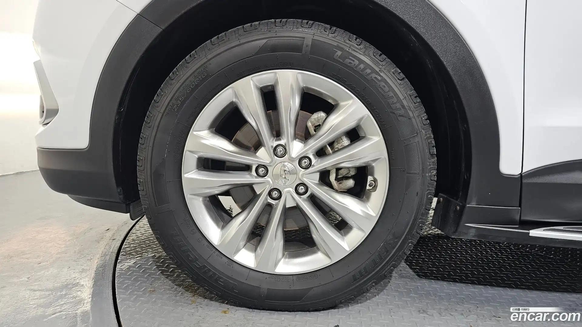 Santafe Hyundai 2017.6-OUTER-005