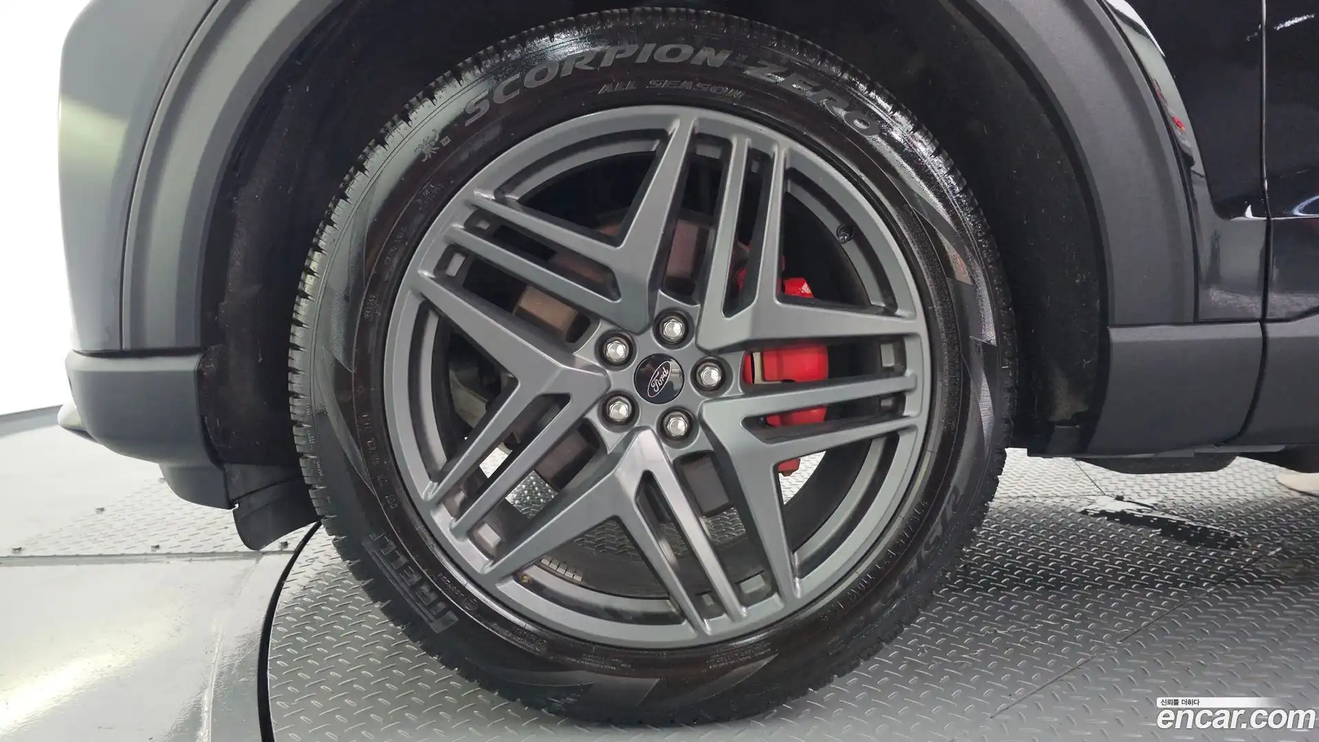 Explorer Ford 2025.0-OUTER-005