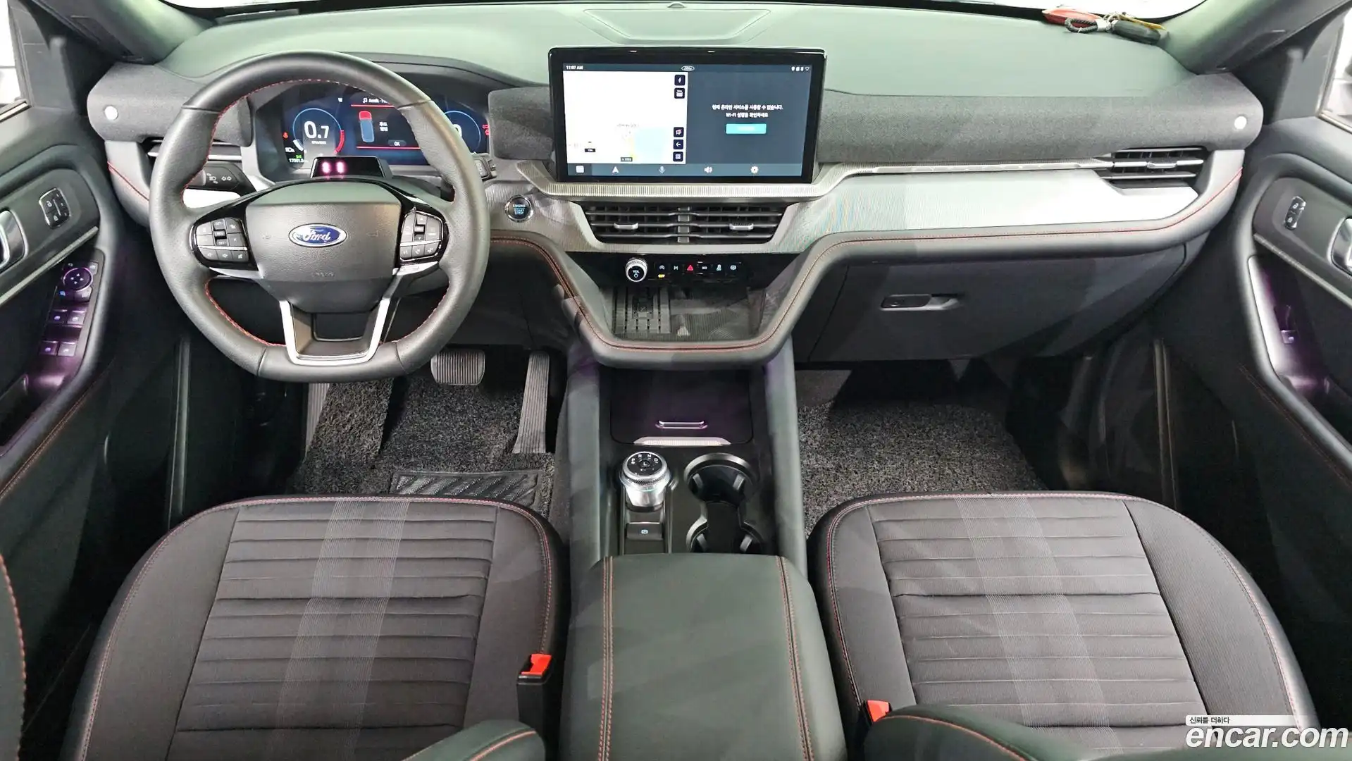 Explorer Ford 2025.0-INNER-007