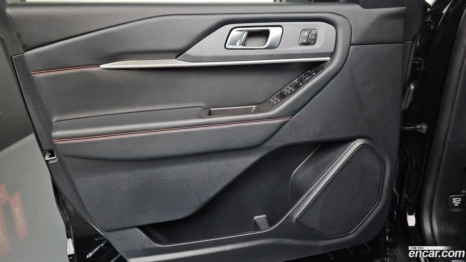 Explorer Ford 2025.0-INNER-034