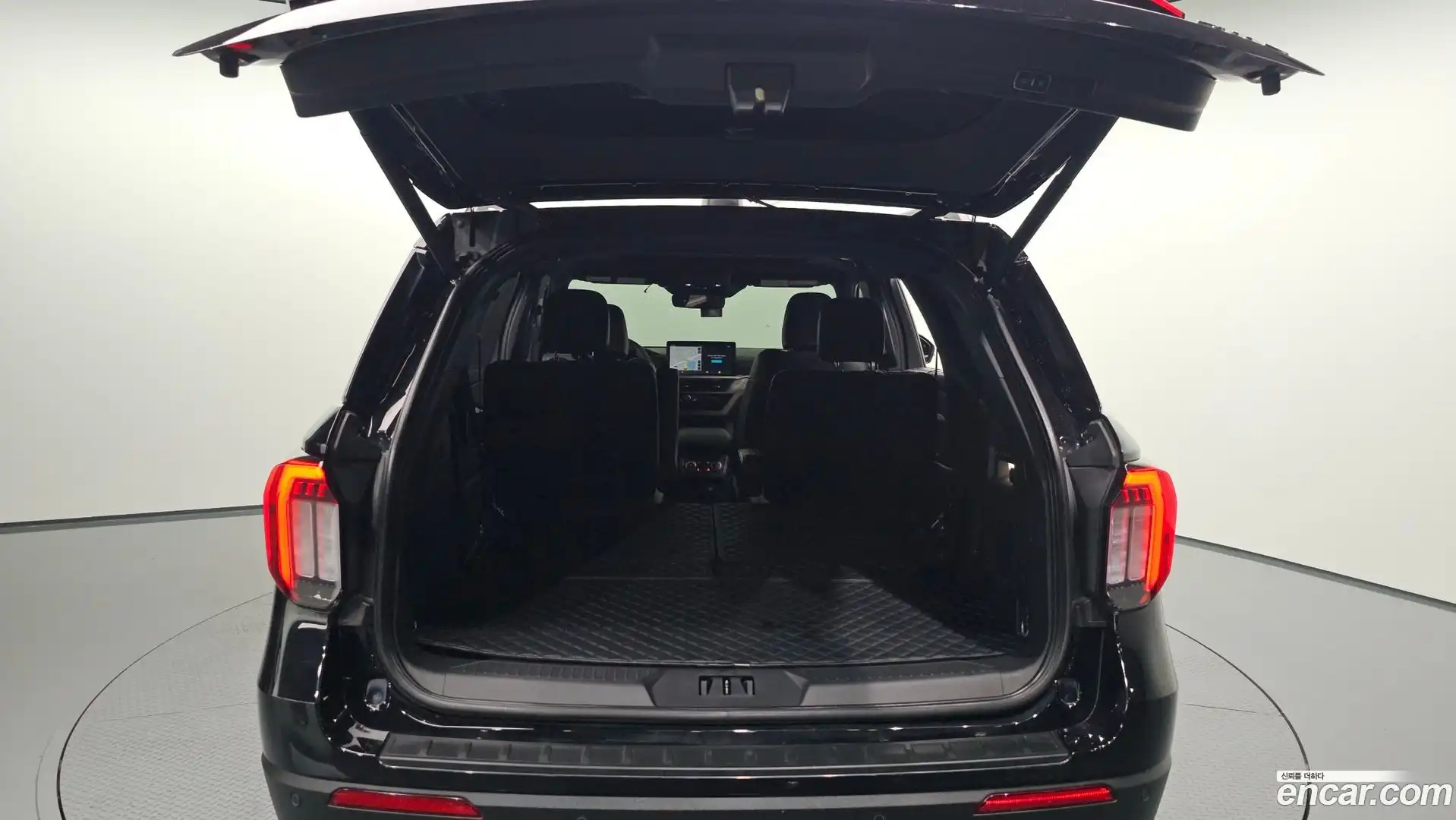Explorer Ford 2025.0-OPTION-043