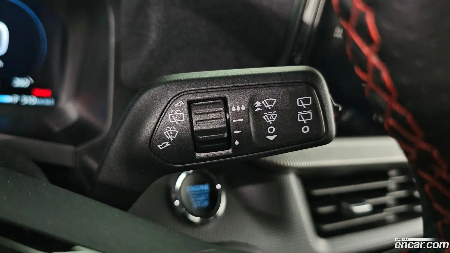 Explorer Ford 2025.0-OPTION-049