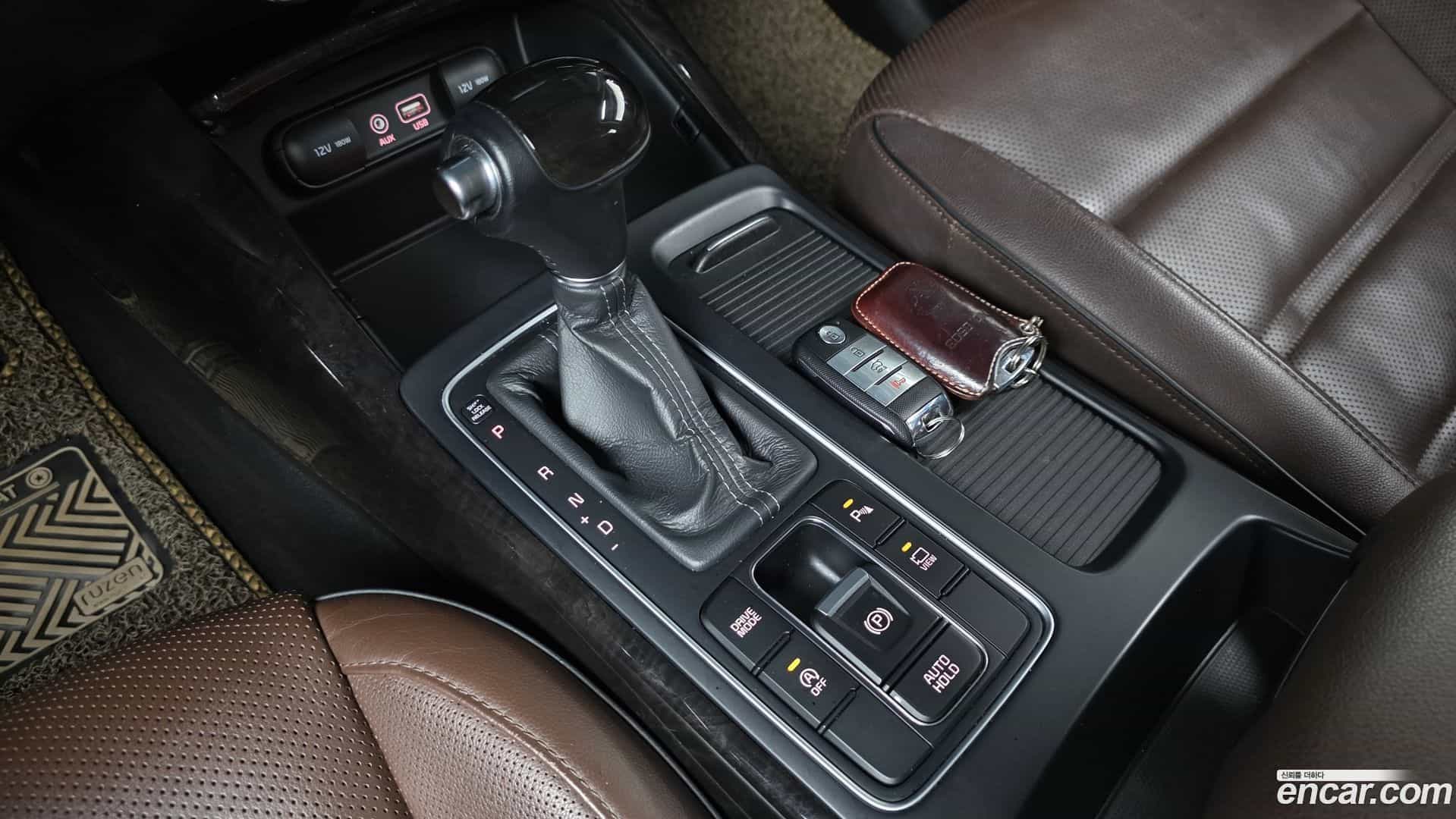Sorento Kia 2016.6-INNER-009