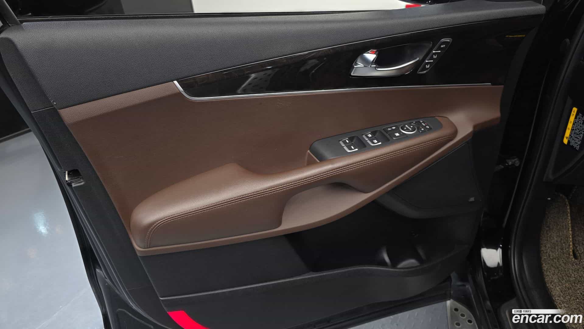 Sorento Kia 2016.6-INNER-034