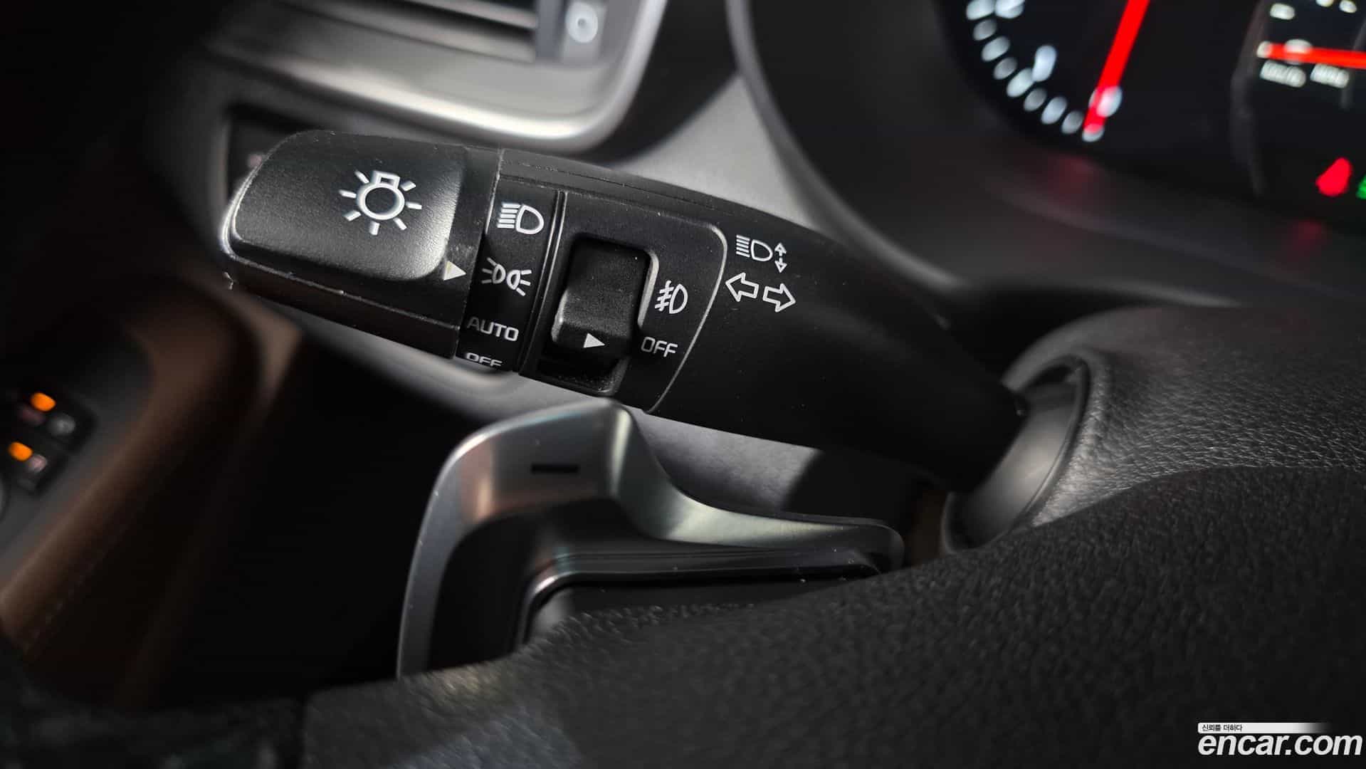 Sorento Kia 2016.6-OPTION-040