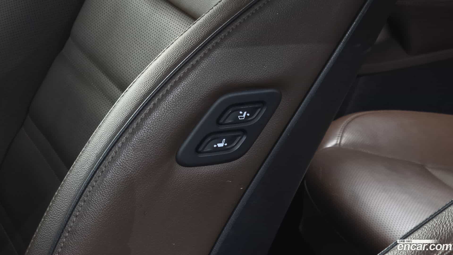 Sorento Kia 2016.6-OPTION-042