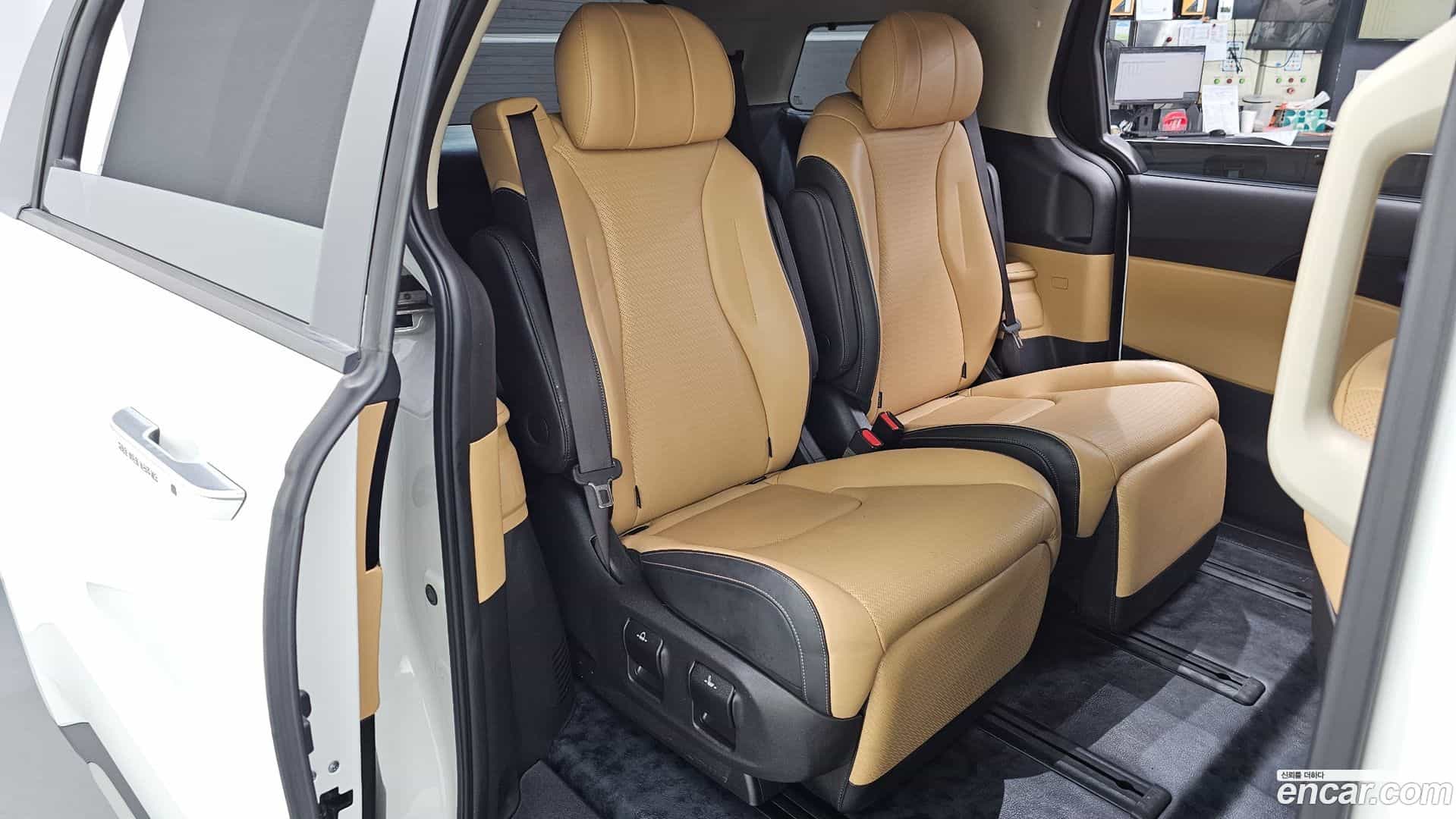 Canival Kia 2023.5-OPTION-016