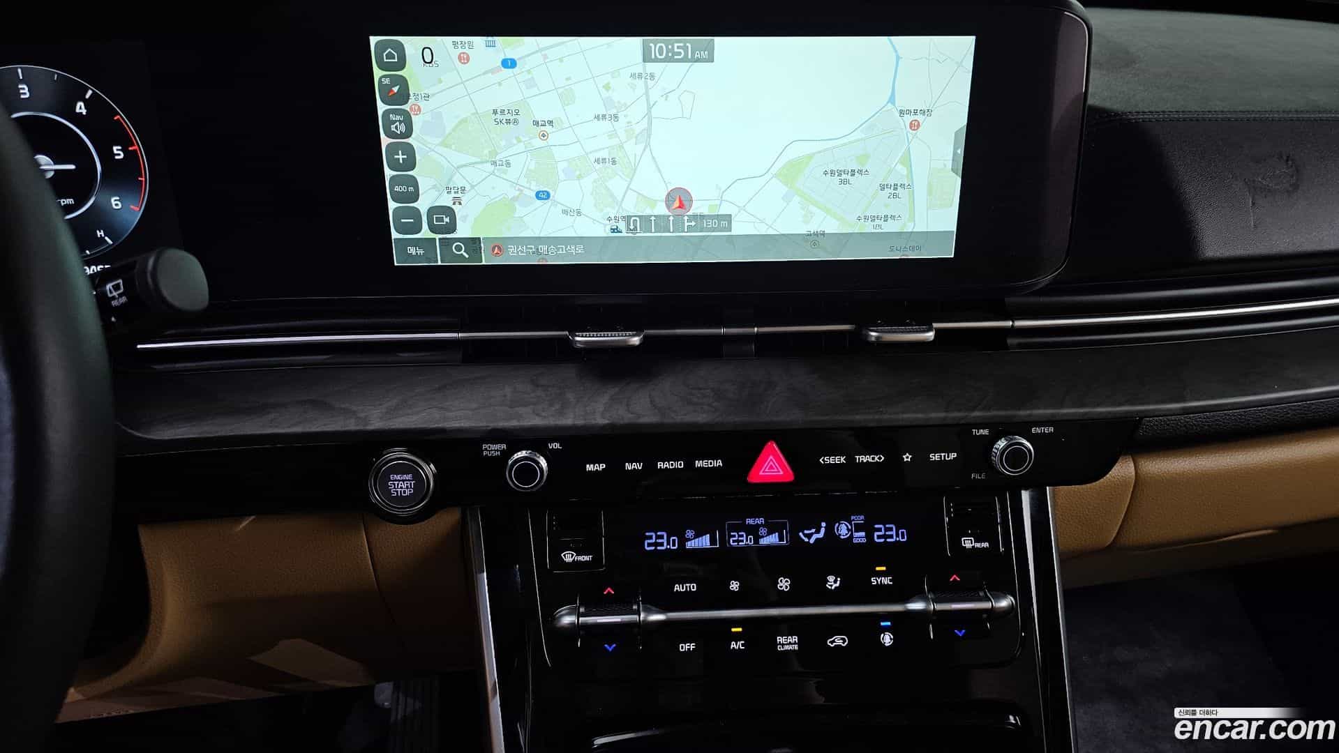 Canival Kia 2023.5-OPTION-018