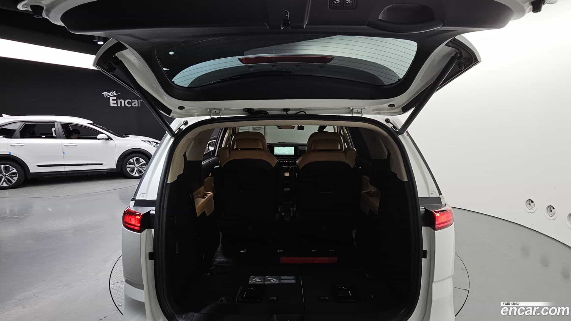 Canival Kia 2023.5-OPTION-024