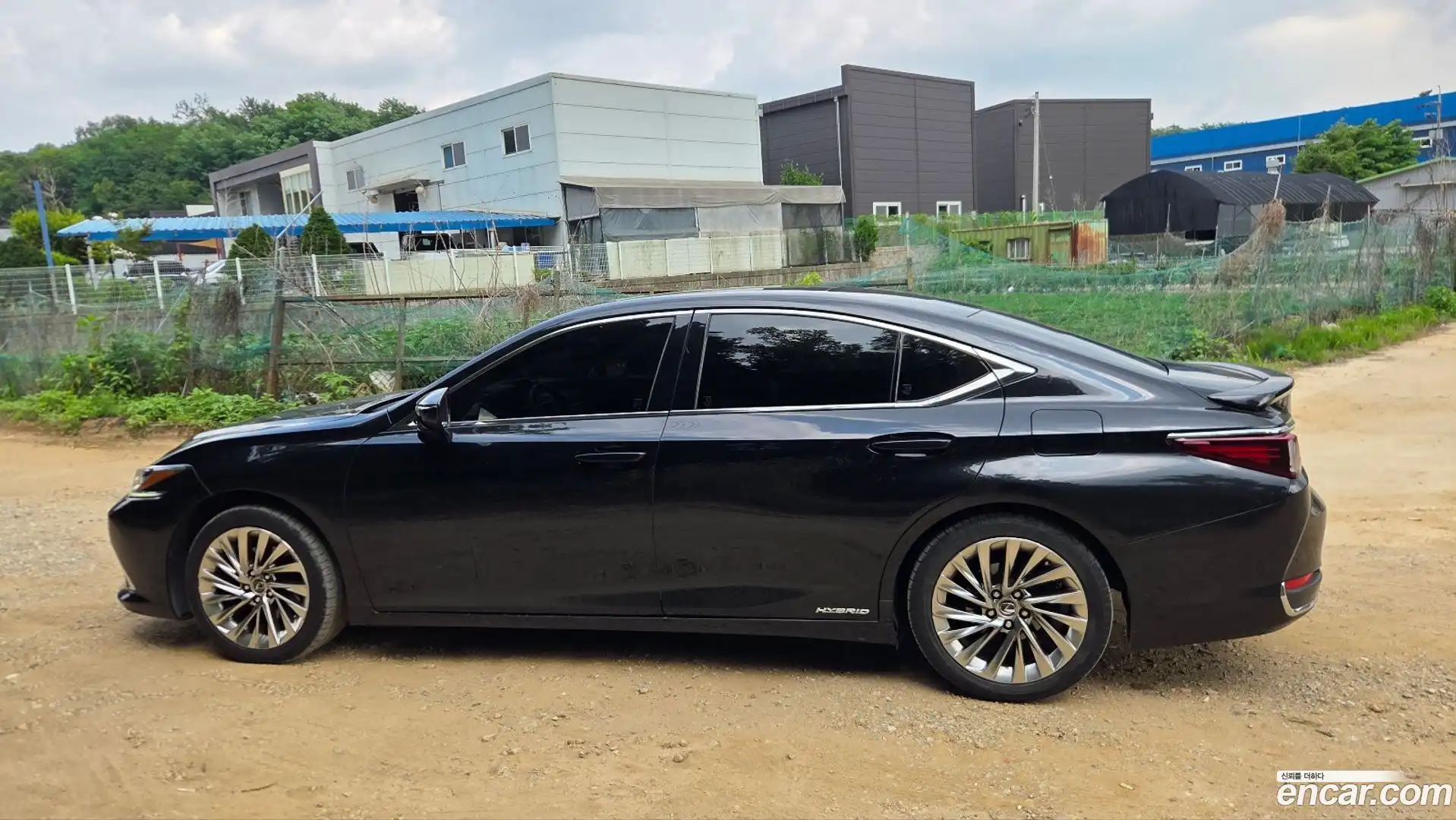ES Lexus 2020.0-OUTER-004