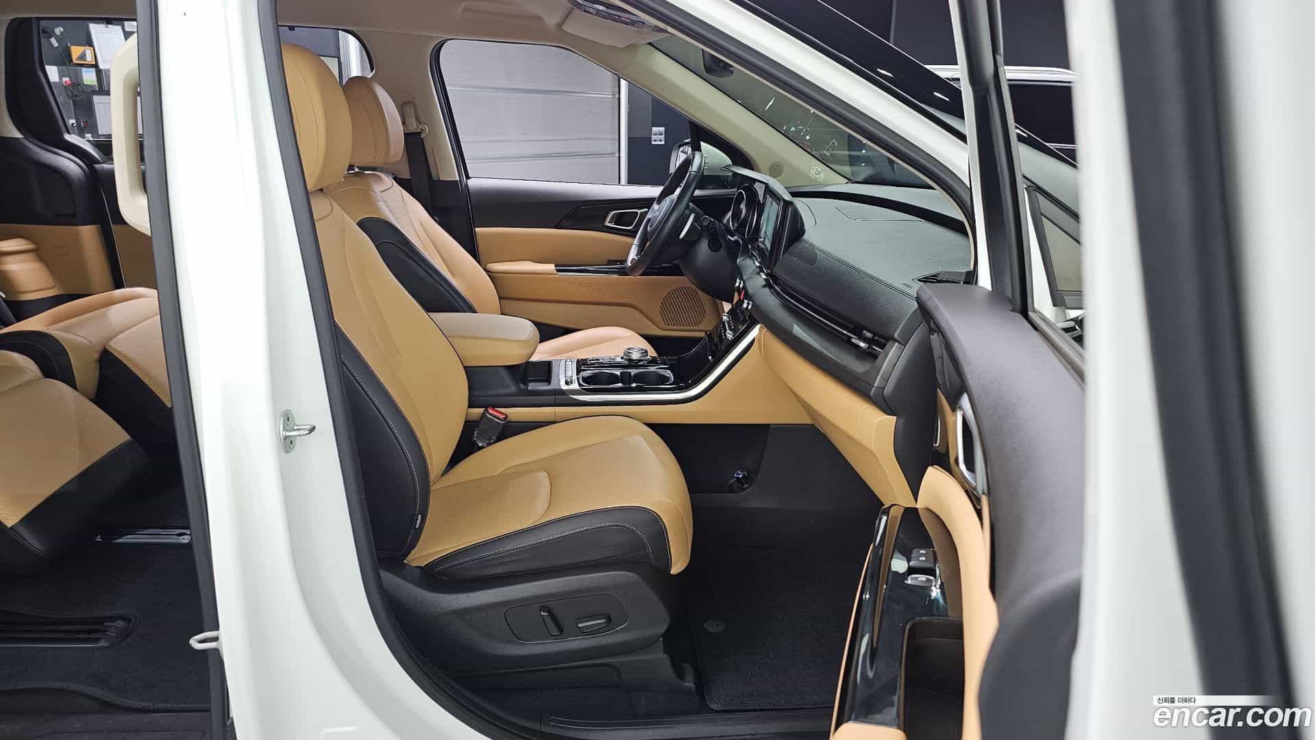 Canival Kia 2022.6-OPTION-015