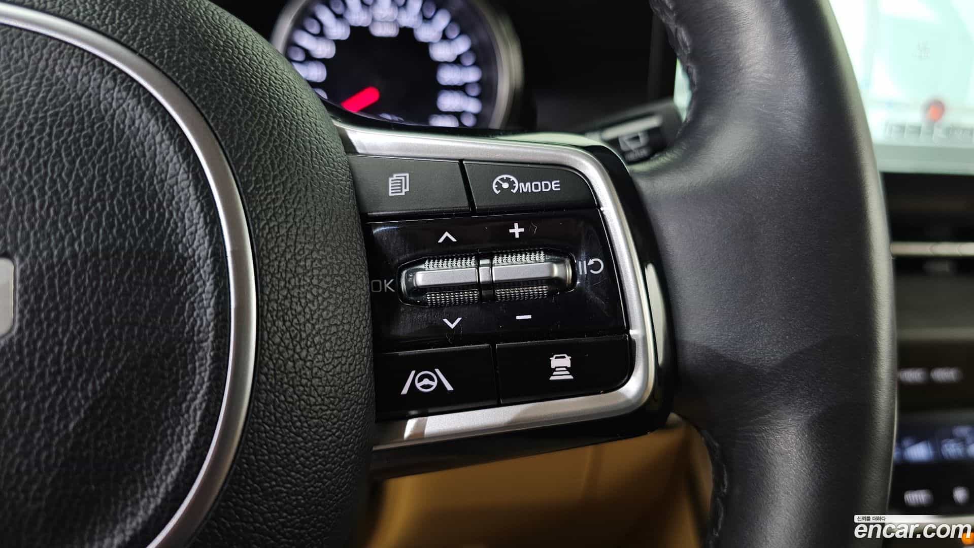 Canival Kia 2022.6-OPTION-022