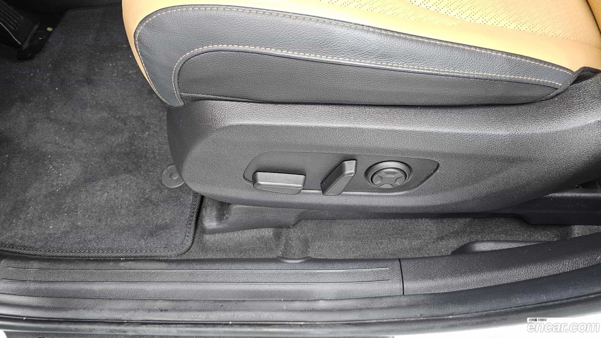 Canival Kia 2022.6-OPTION-042