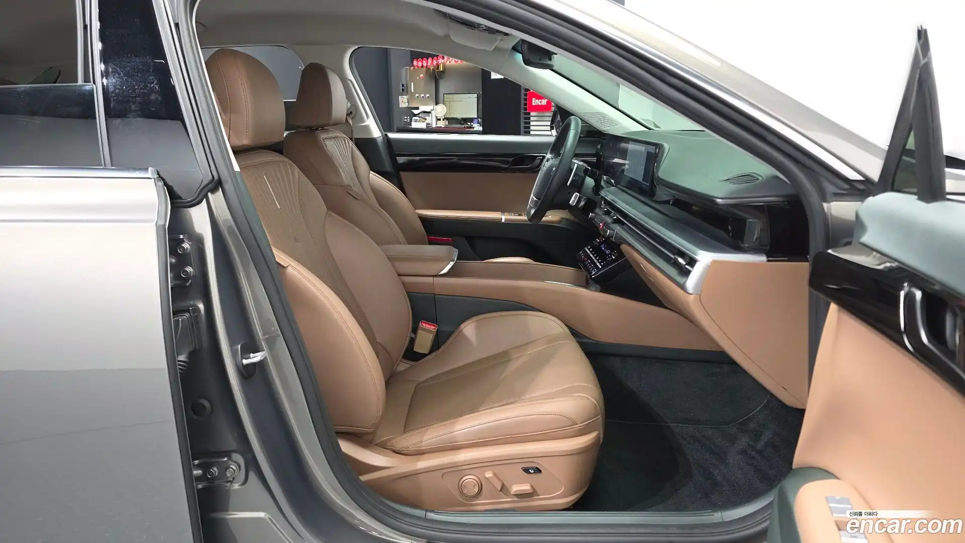 Grandeur Hyundai 2023.9-OPTION-015