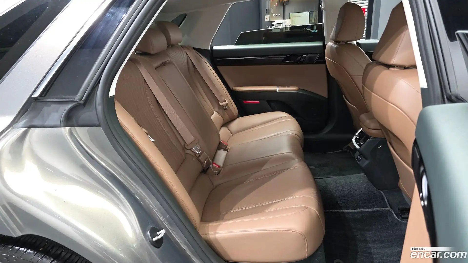 Grandeur Hyundai 2023.9-OPTION-016