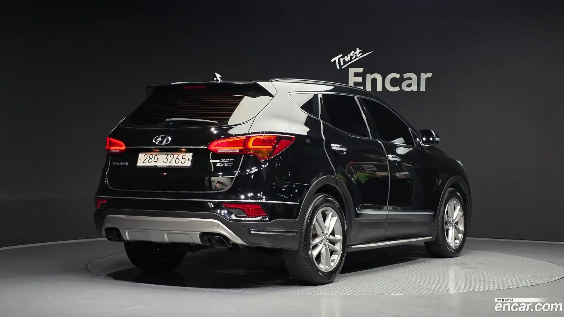 Santafe Hyundai 2016.11-OUTER-002