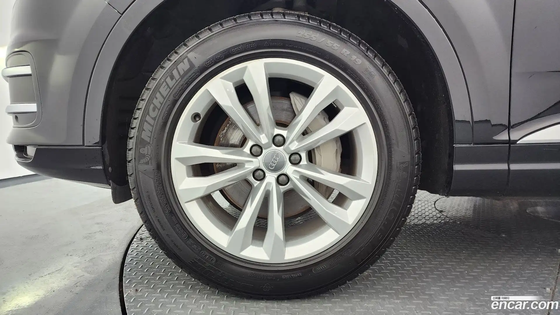 Q7 Audi 2019.8-OUTER-005