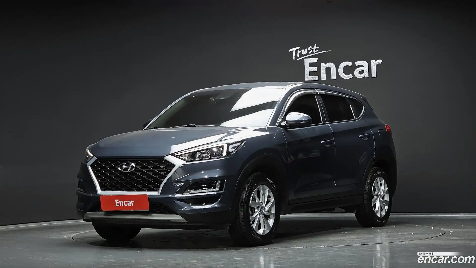 Tucson Hyundai 2019.0-OUTER-001