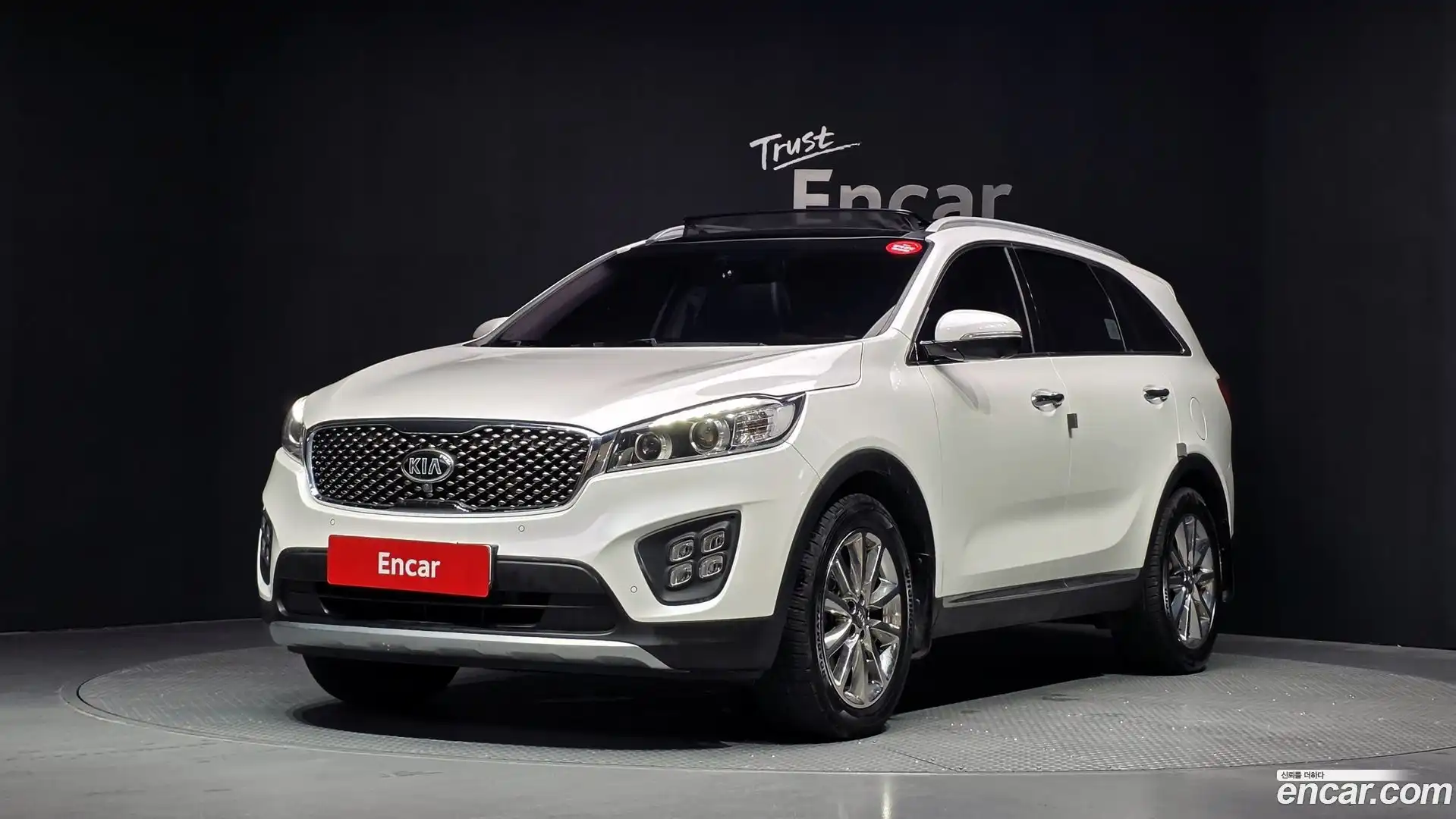 Sorento Kia 2016.2-OUTER-001