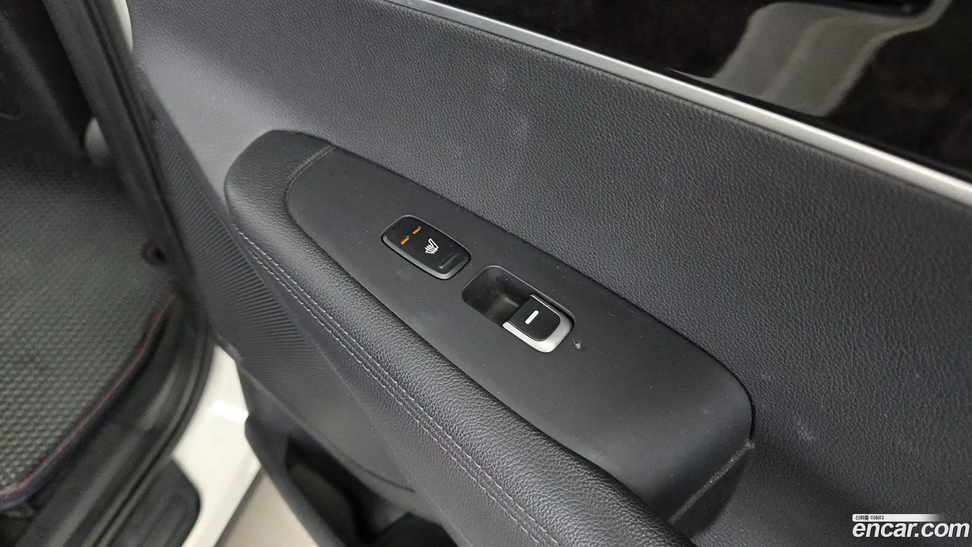 Sorento Kia 2016.2-OPTION-023