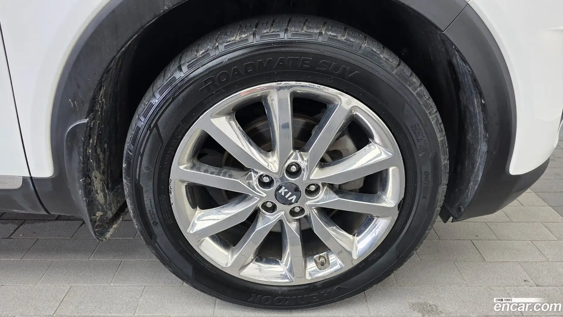 Sorento Kia 2016.2-OUTER-031