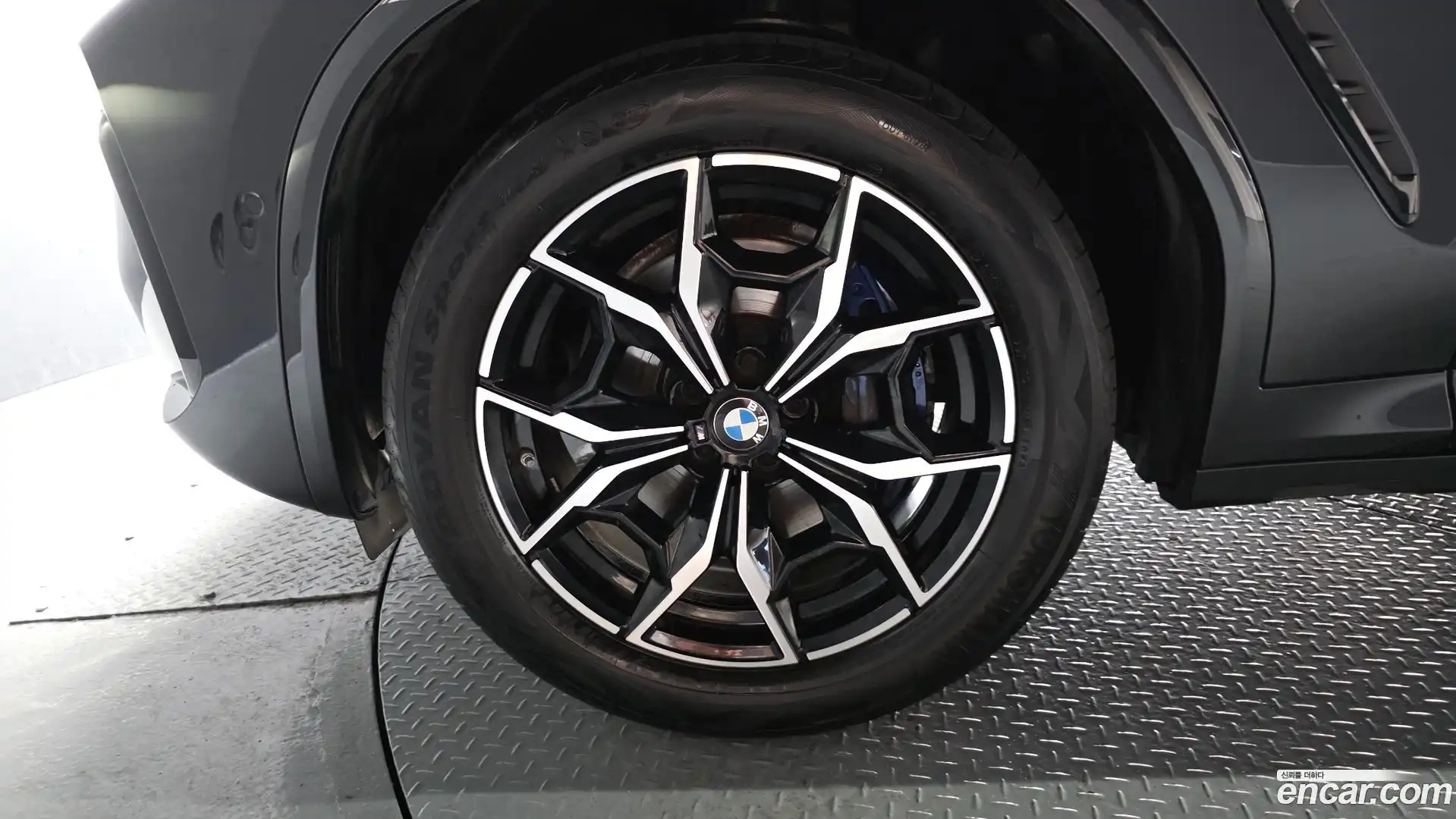 X3 BMW 2024.0-OUTER-005