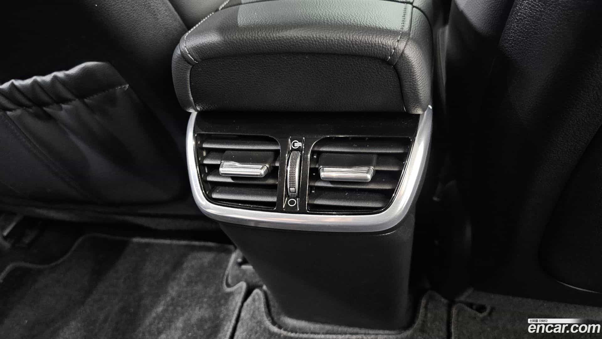 Grandeur Hyundai 2022.3-OPTION-044