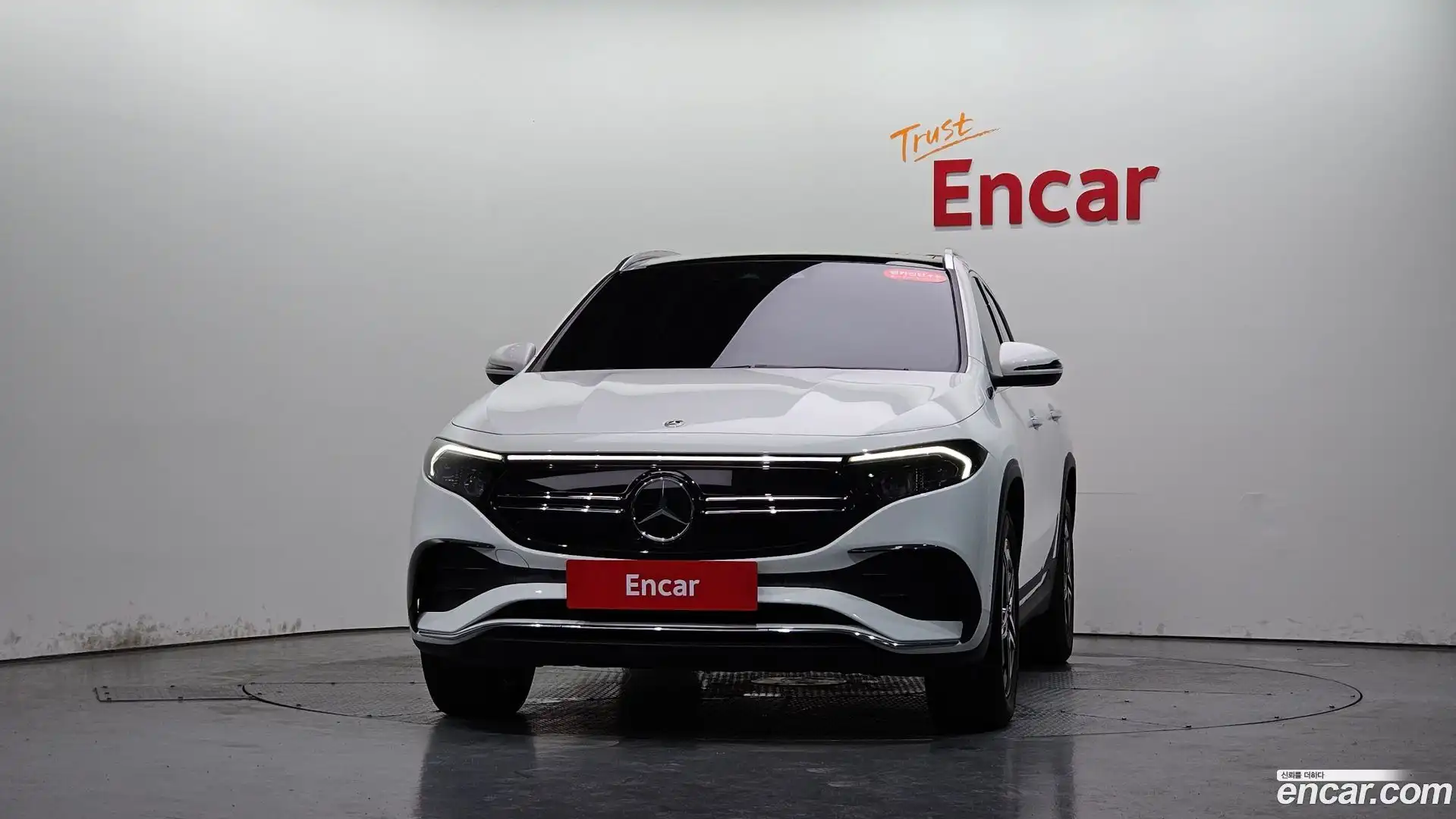 EQA Mercedes-Benz 2021.11-OUTER-003